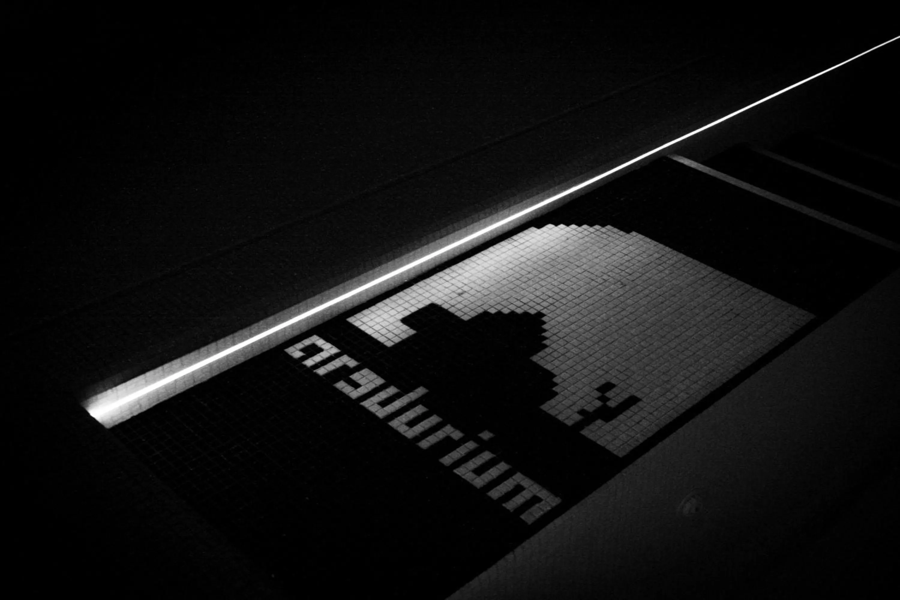 Decorative detail in ArsDurium Douro hotel