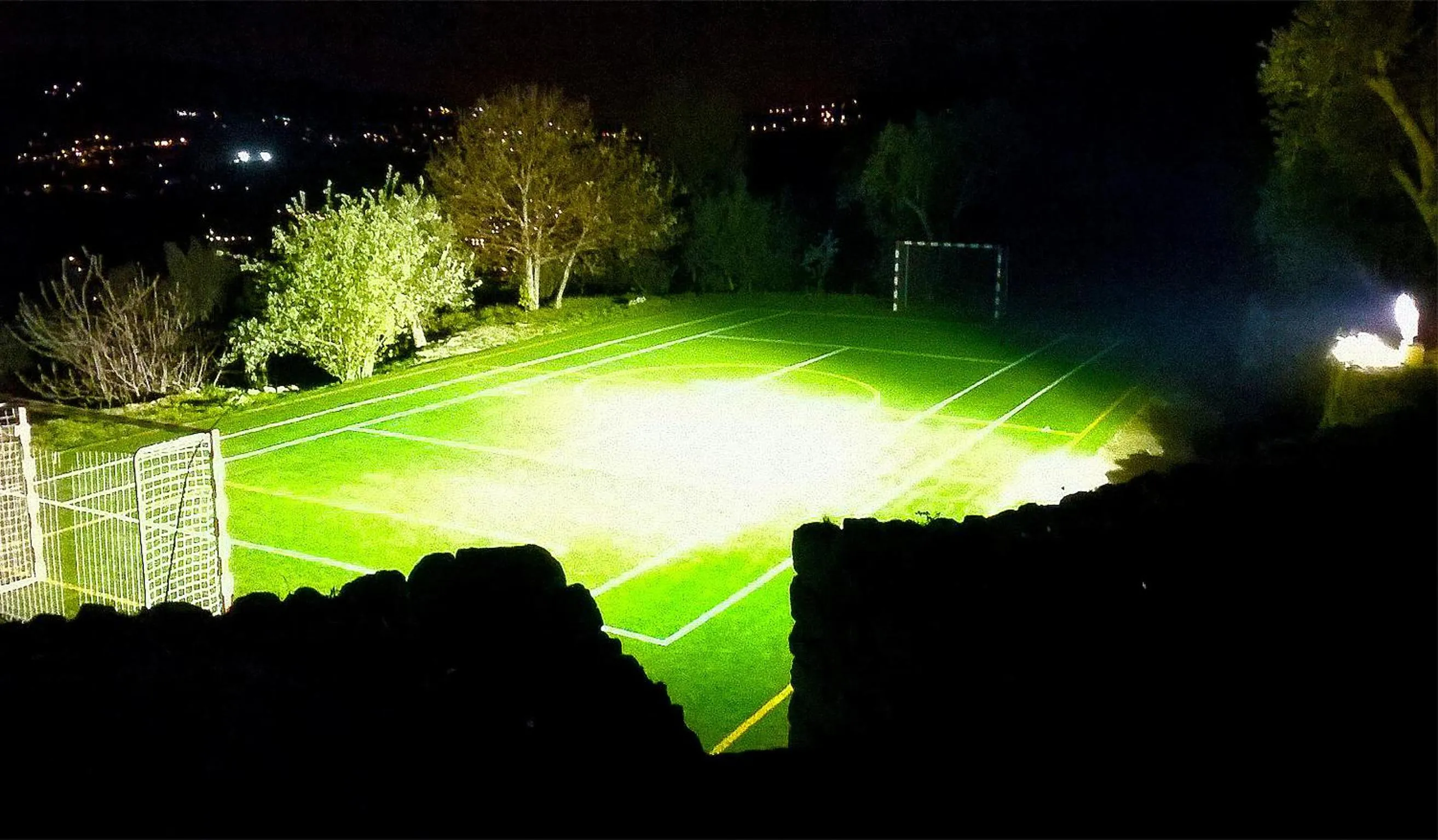 Tennis court in ArsDurium Douro hotel
