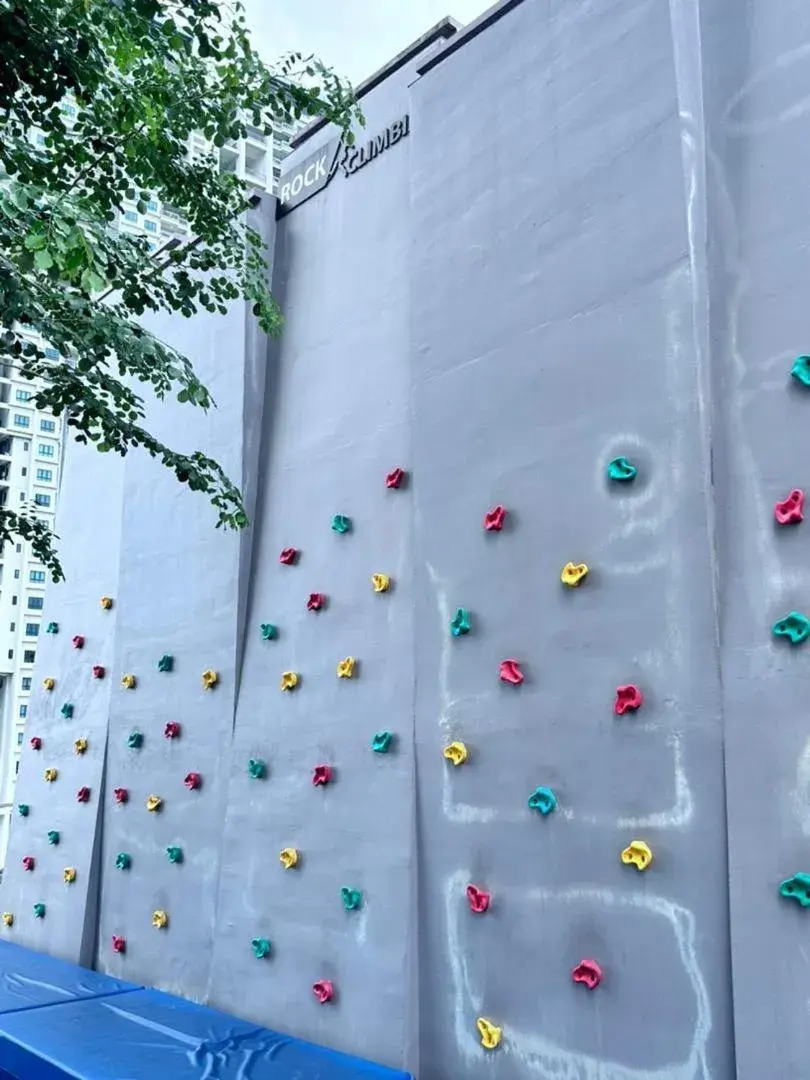 Urban Suites Urban Suites