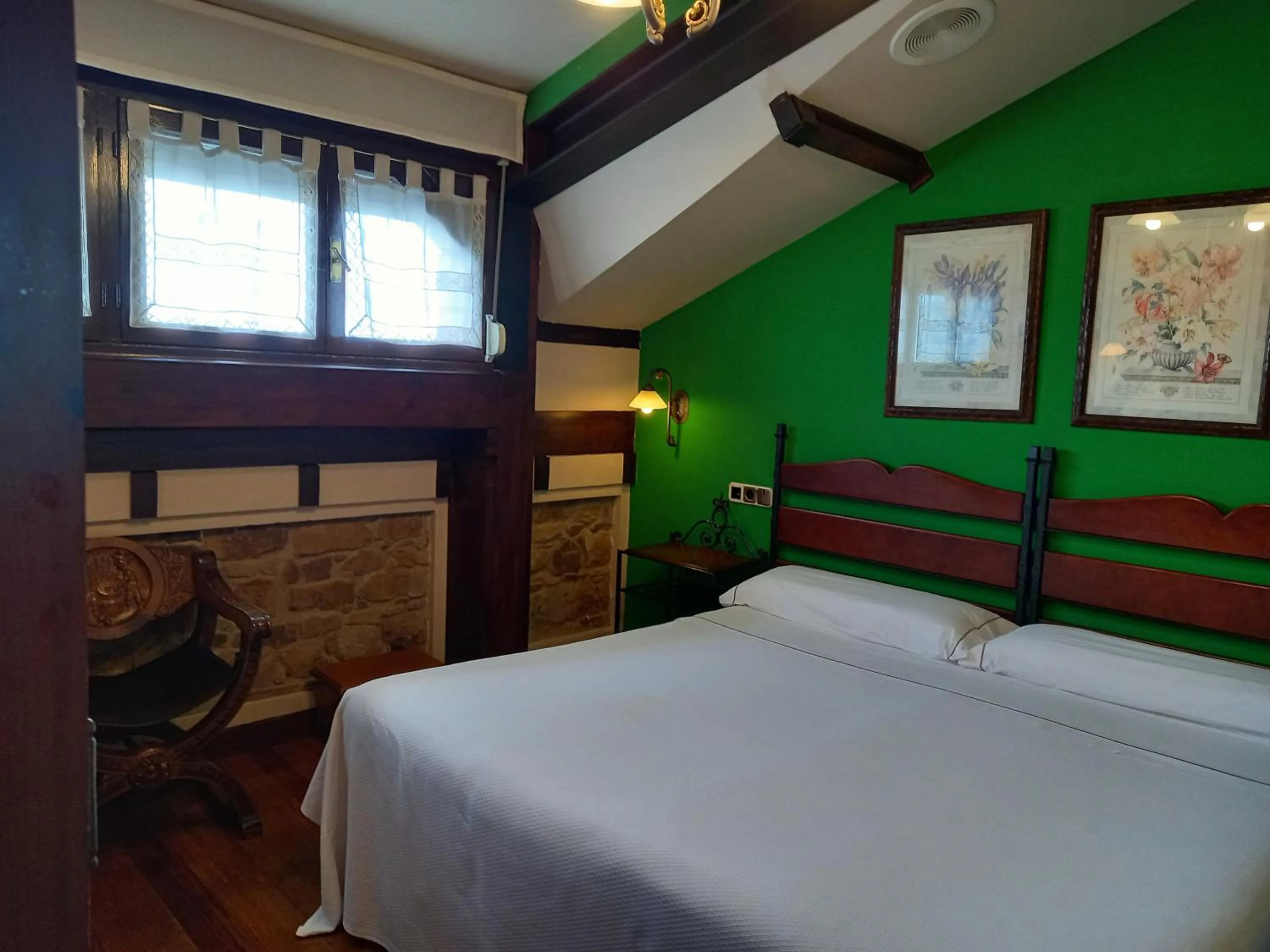 Bedroom in Hotel Eutimio