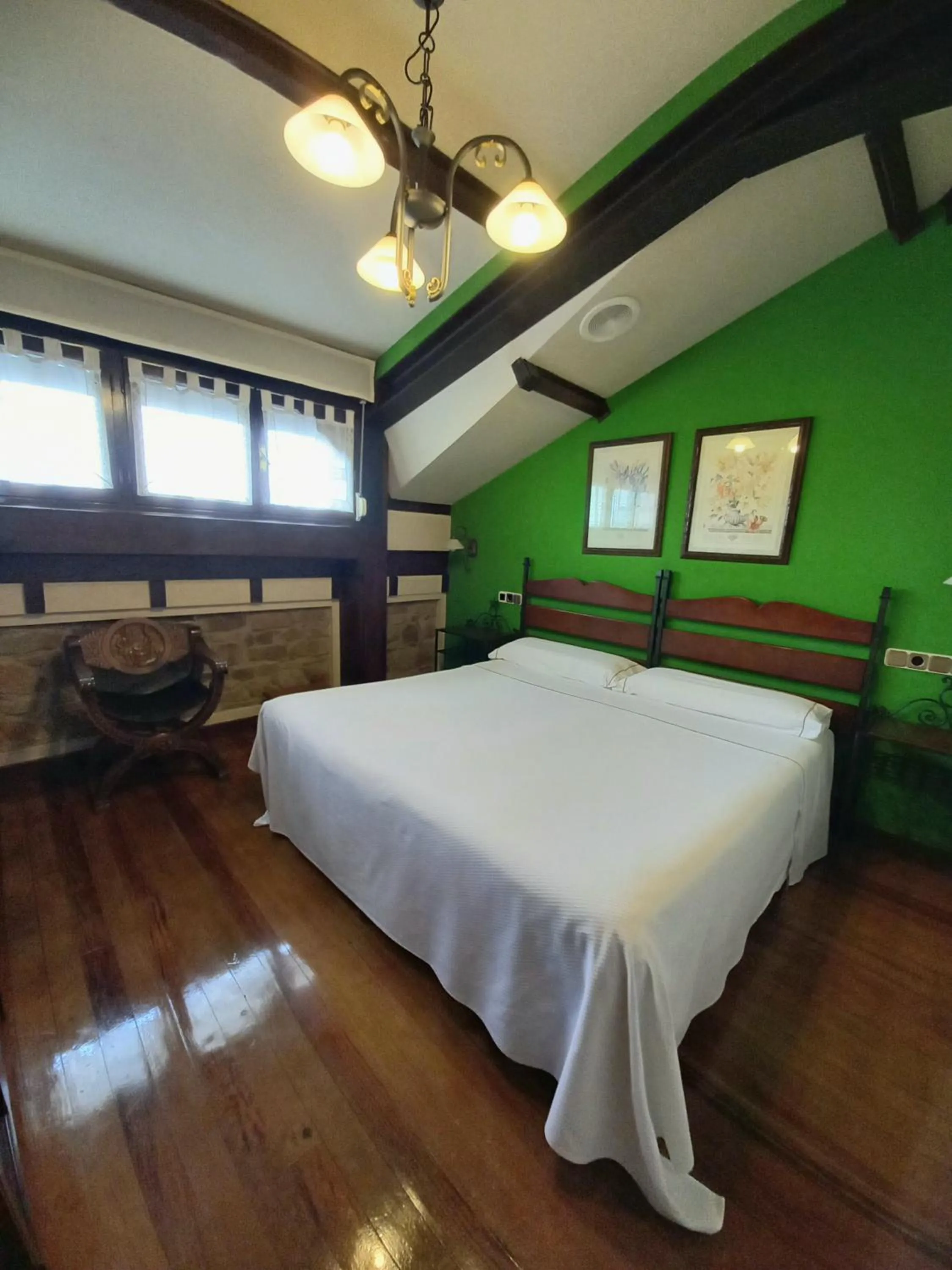 Bedroom in Hotel Eutimio