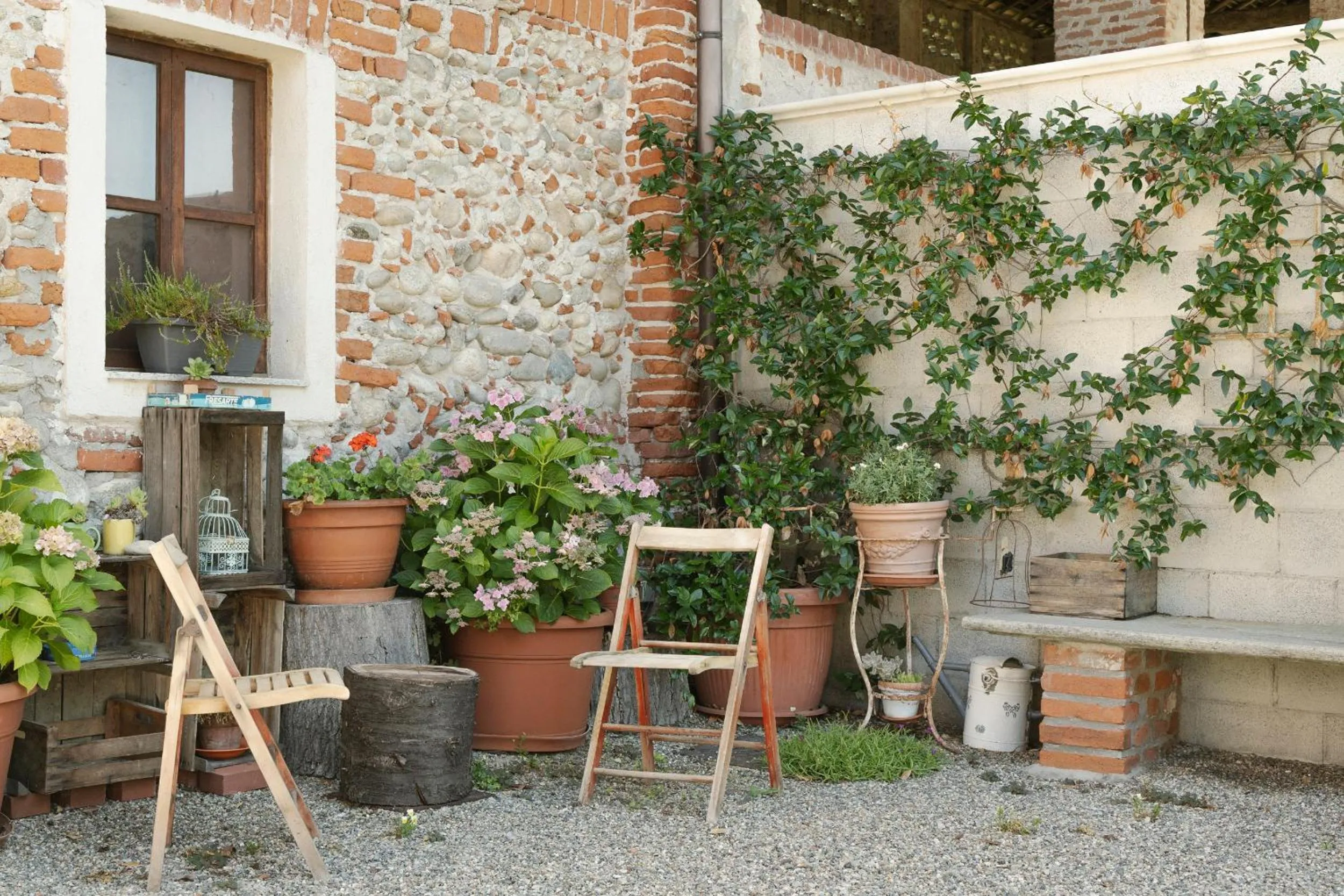 Inner courtyard view in Residence Campagnole