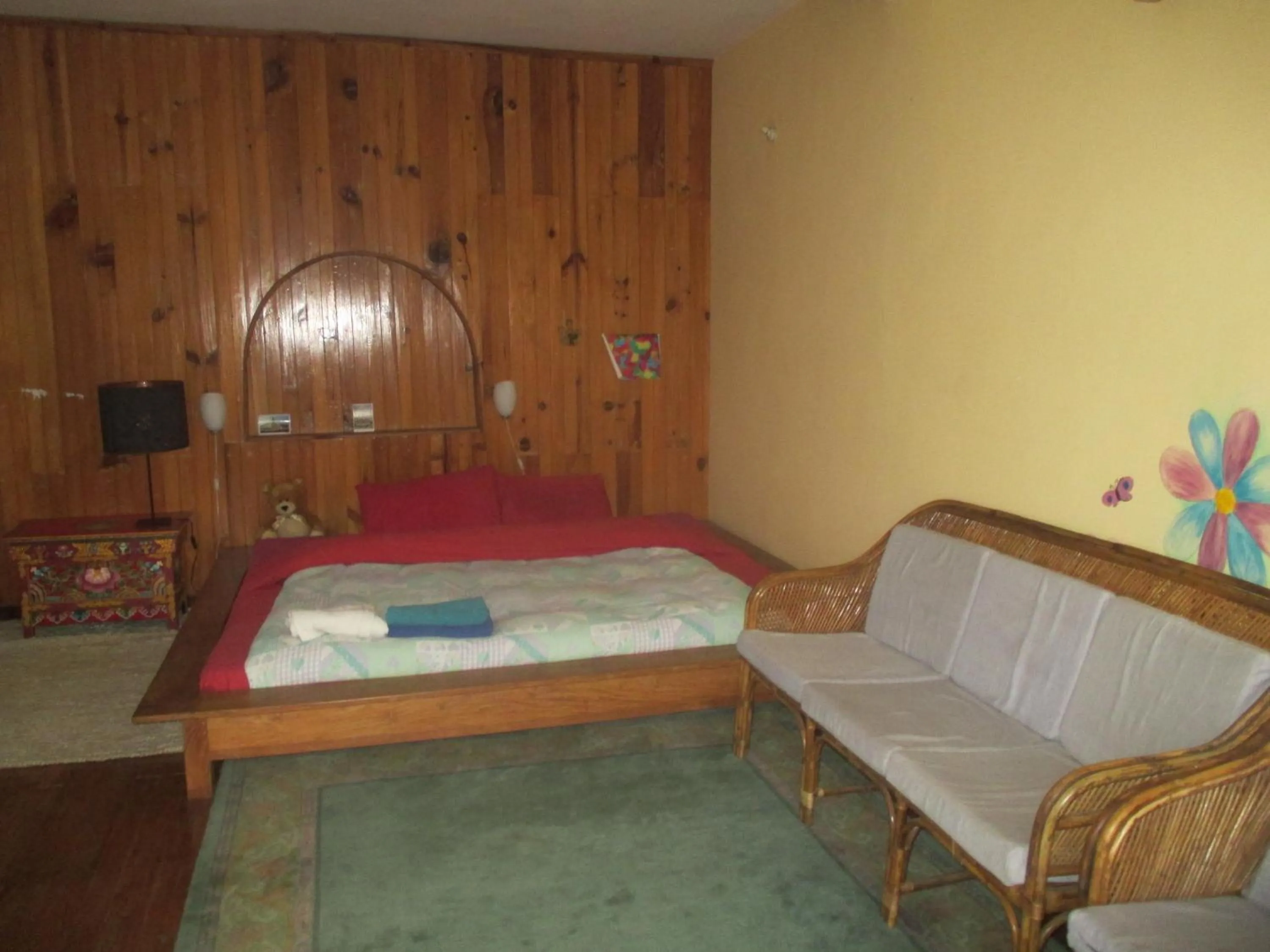 Photo of the whole room, Bed in Hotel Swiss