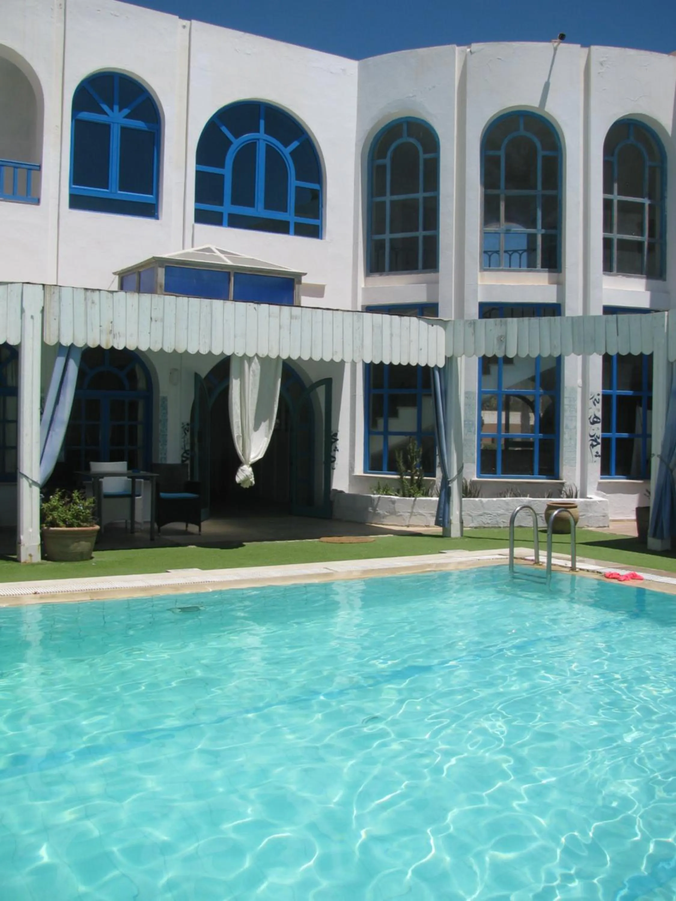 Swimming pool in Dar Salem