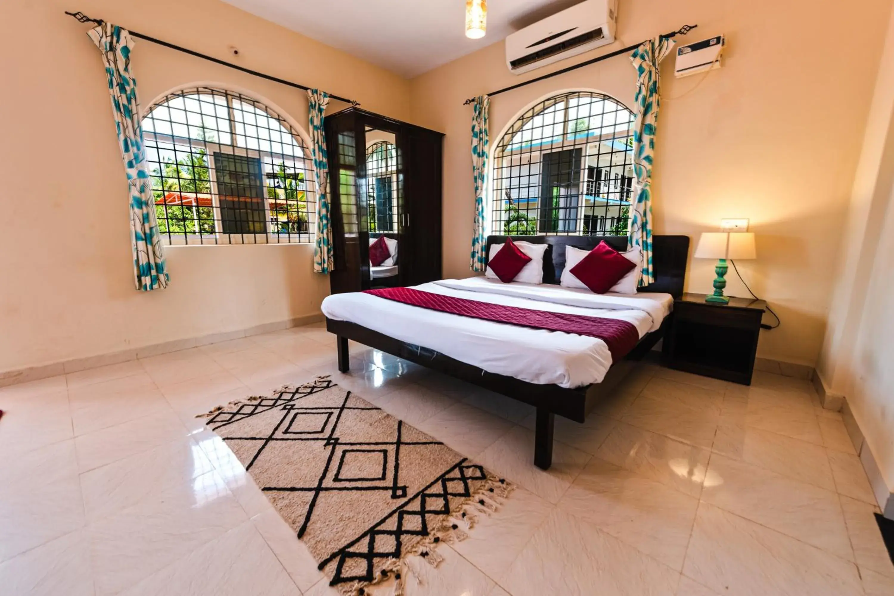 Photo of the whole room in Hotel La Paulo's Near Beach Resort Photo of the whole room in Hotel La Paulo's Near Beach Resort