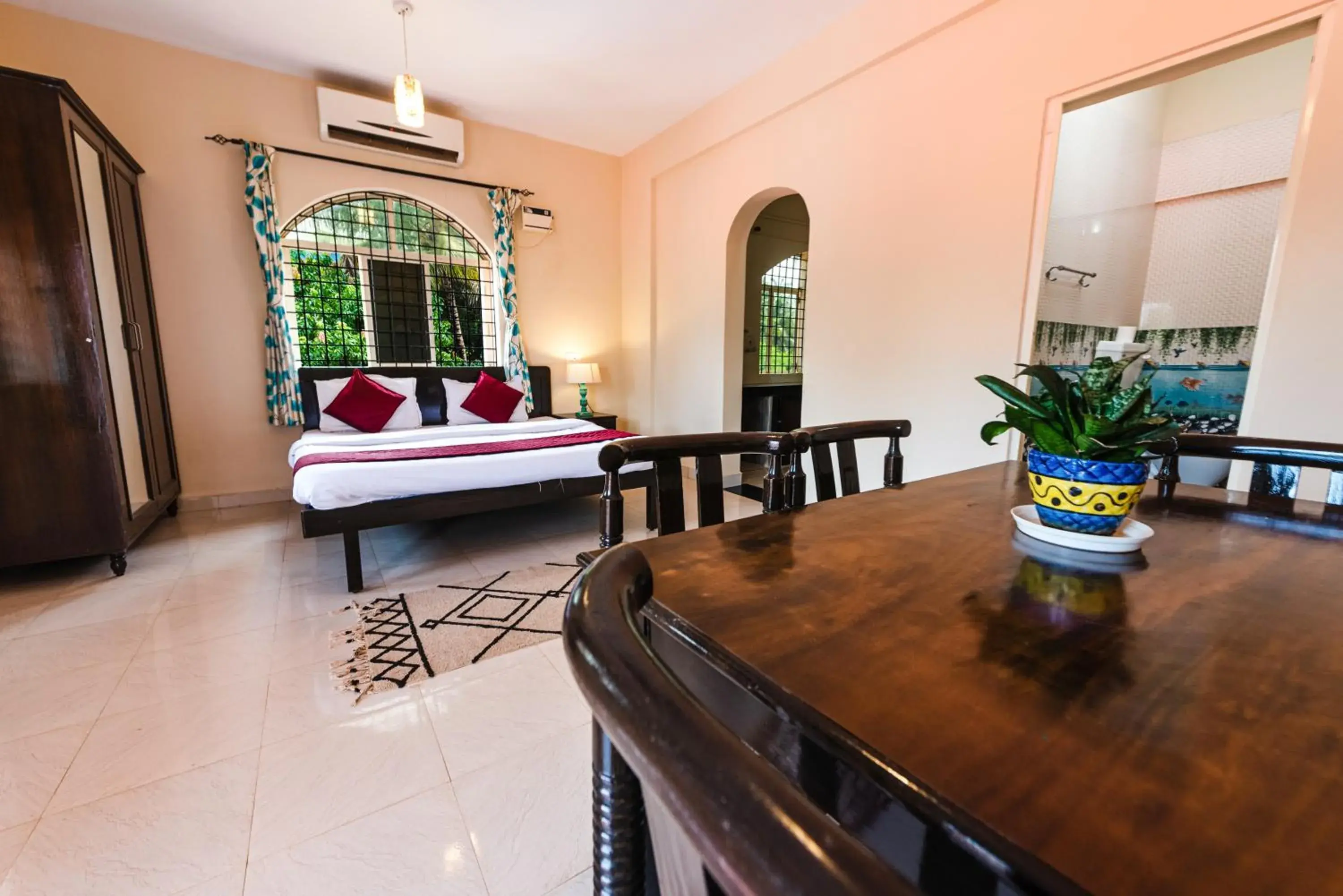 air conditioner in Hotel La Paulo's Near Beach Resort air conditioner in Hotel La Paulo's Near Beach Resort