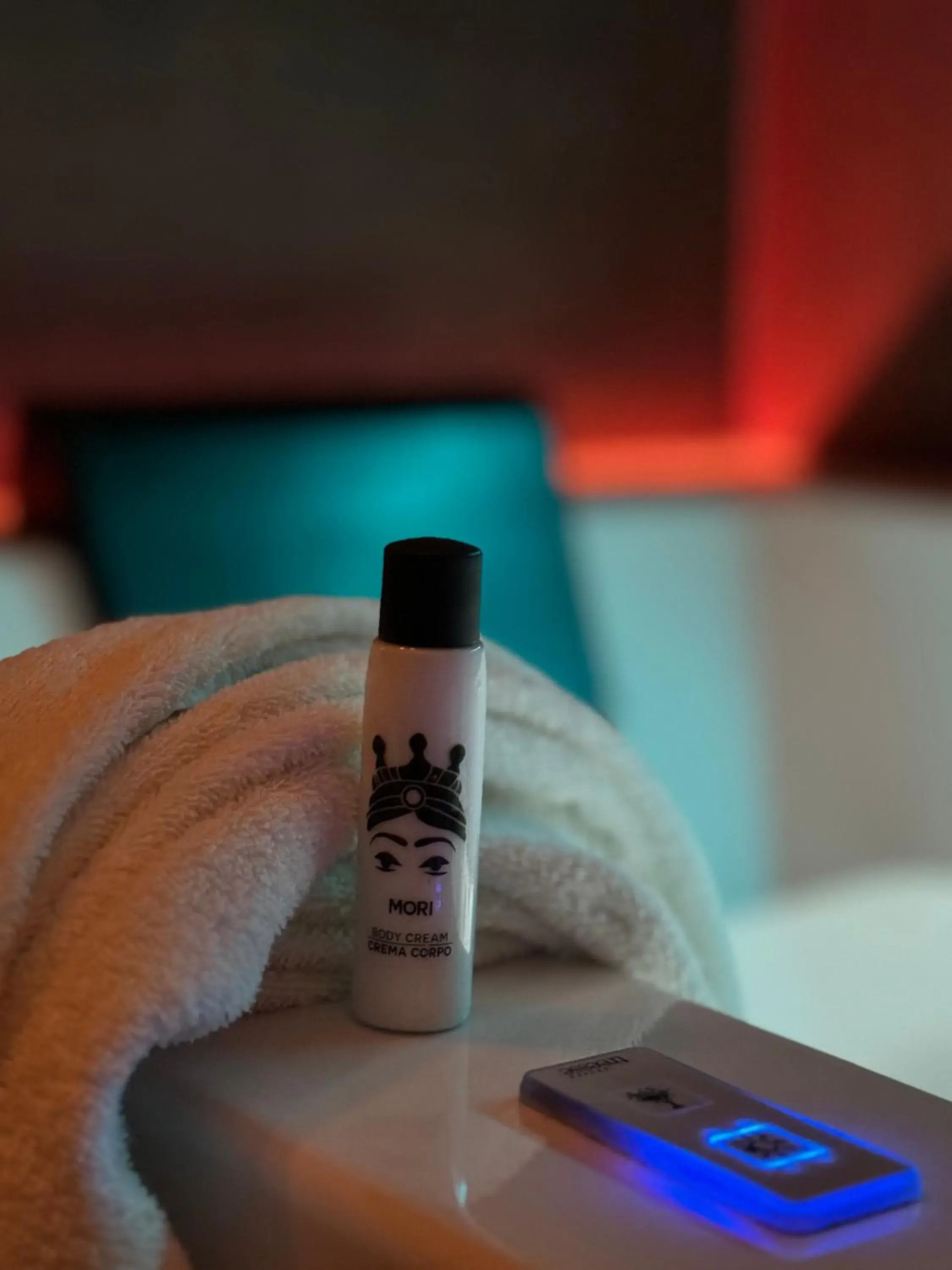 VIP, Bed in AQUAROOMS Suites VIP, Bed in AQUAROOMS Suites