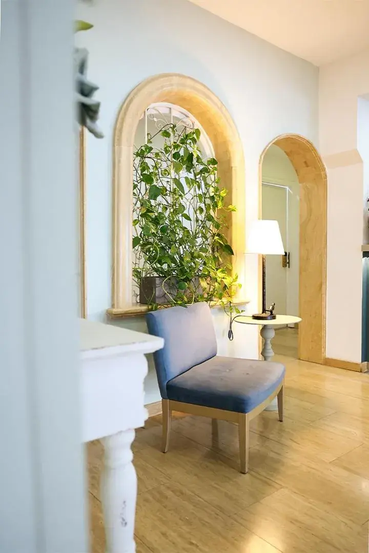 Property building in Mikes Kanarium City Hotel Property building in Mikes Kanarium City Hotel