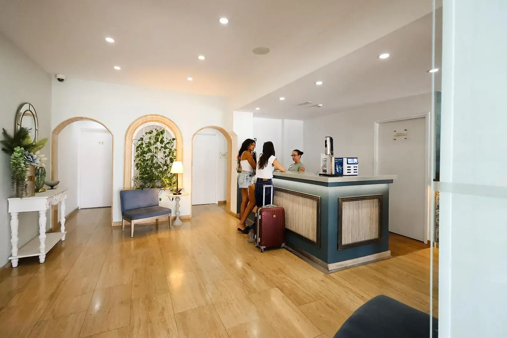 Property building in Mikes Kanarium City Hotel Property building in Mikes Kanarium City Hotel