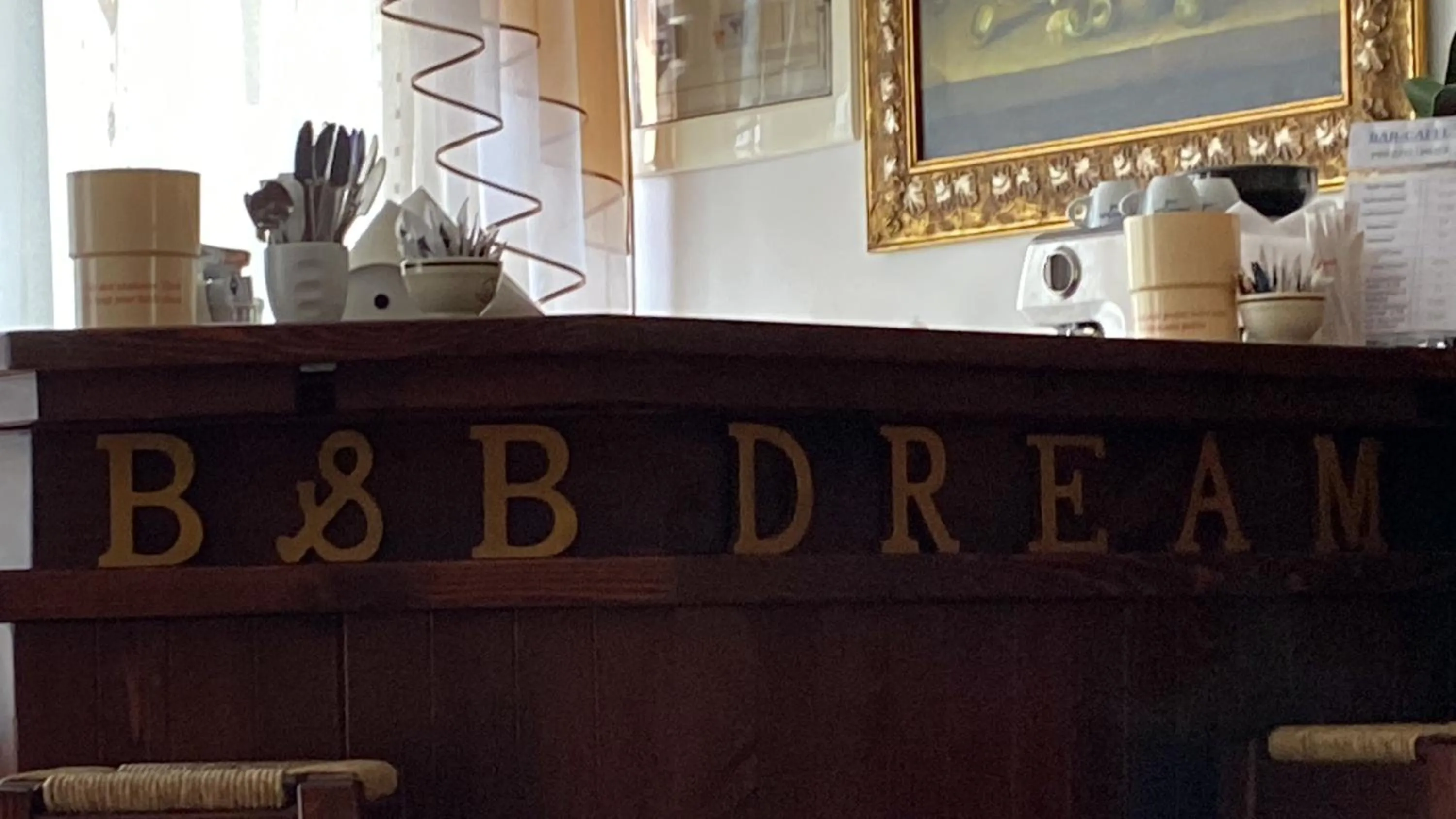 Logo/Certificate/Sign in Dream