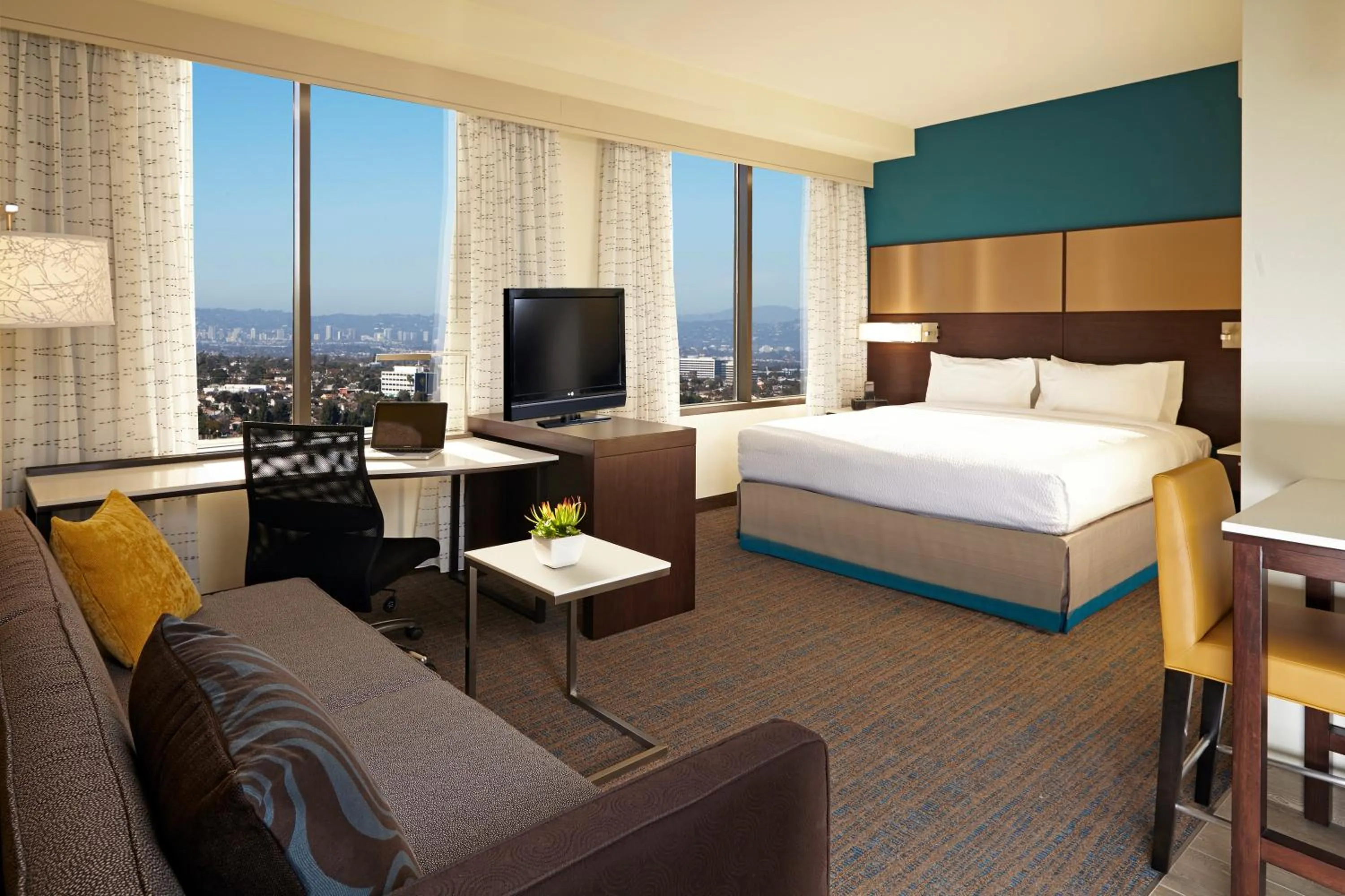 Bed in Residence Inn by Marriott Los Angeles LAX/Century Boulevard