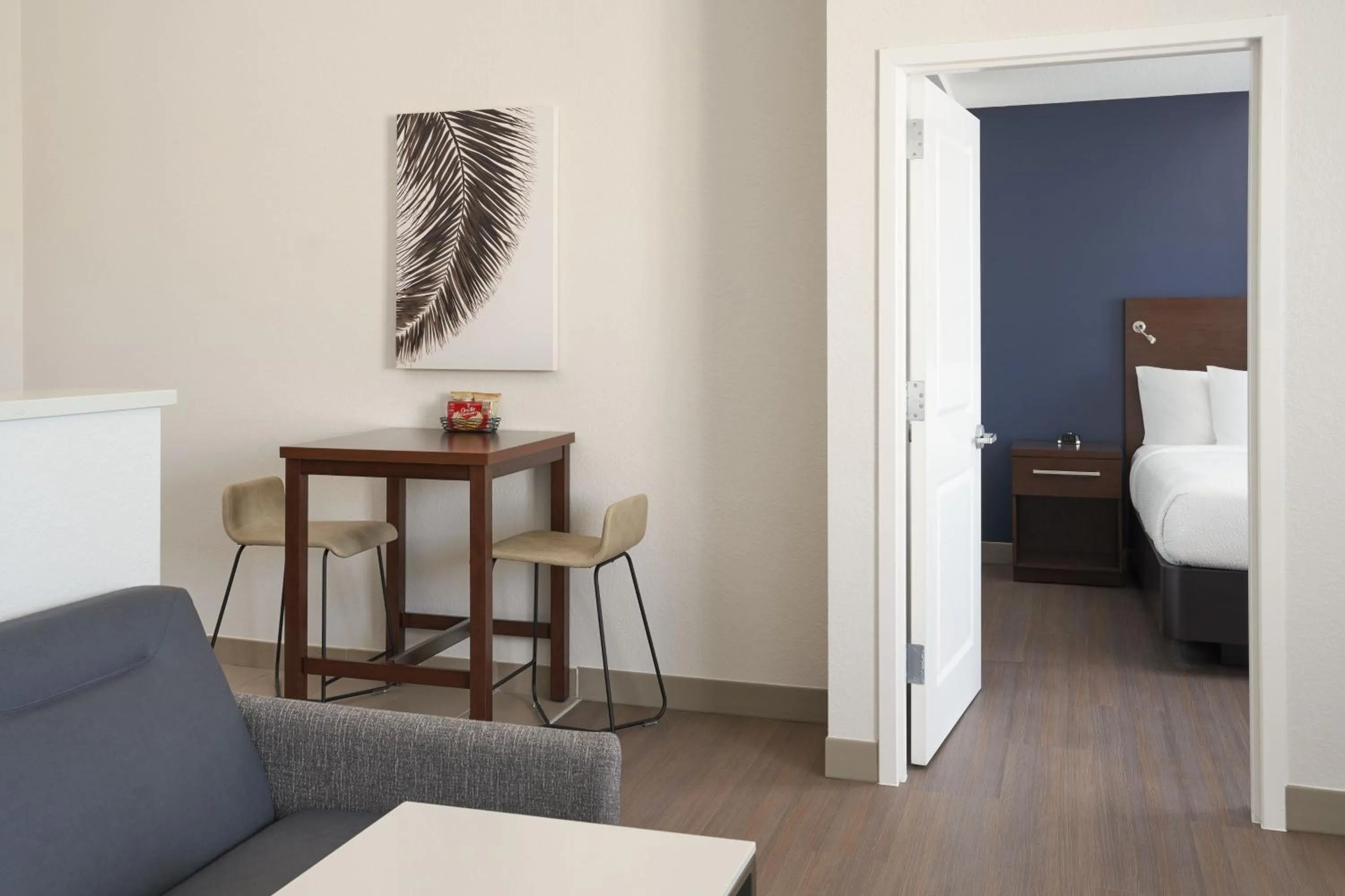 Bedroom, Bed in Residence Inn by Marriott West Palm Beach Downtown