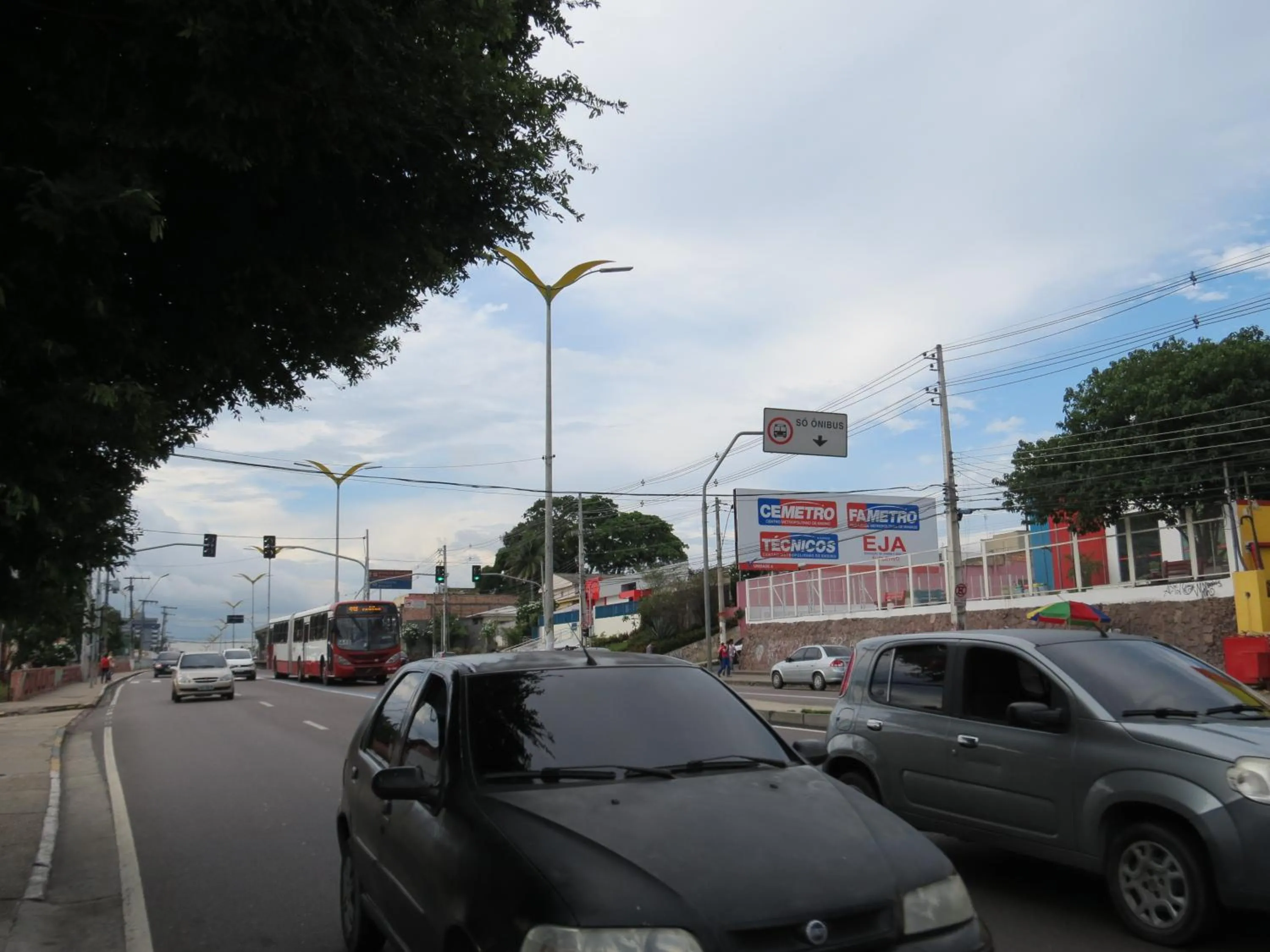 Nearby landmark in APART HOTEL MANAUS 10 Pessoas 4 Quartos