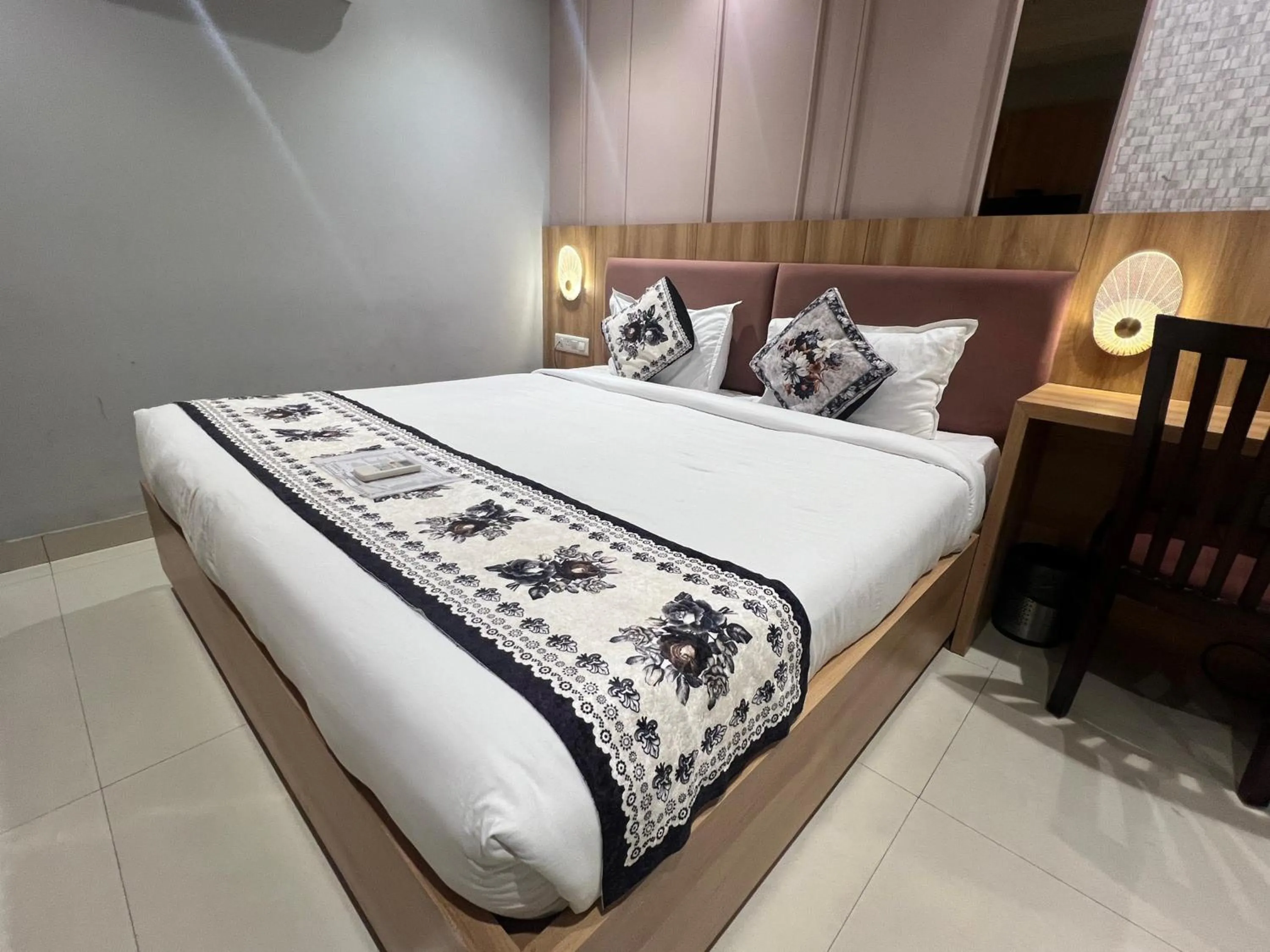 Bed in Narison by Divud Ecom