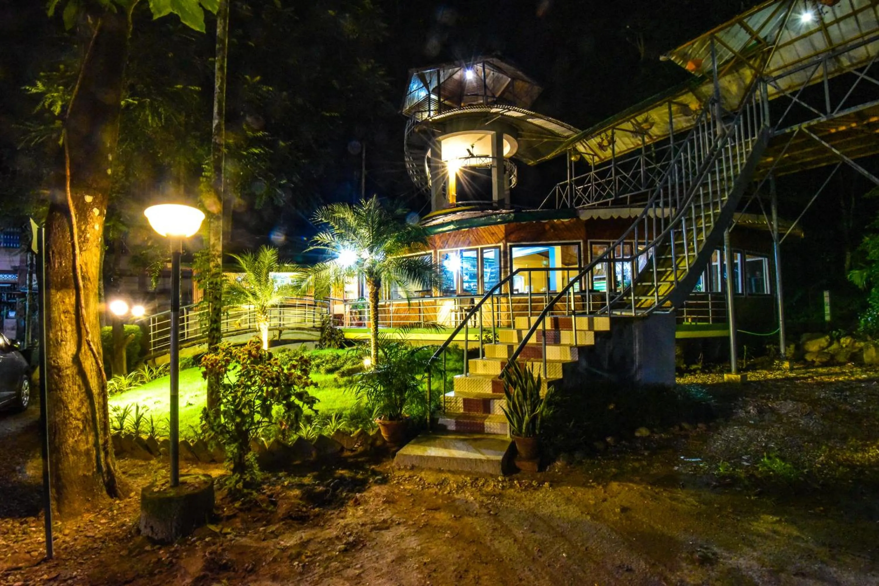 Garden in Aranya Jungle Resorts