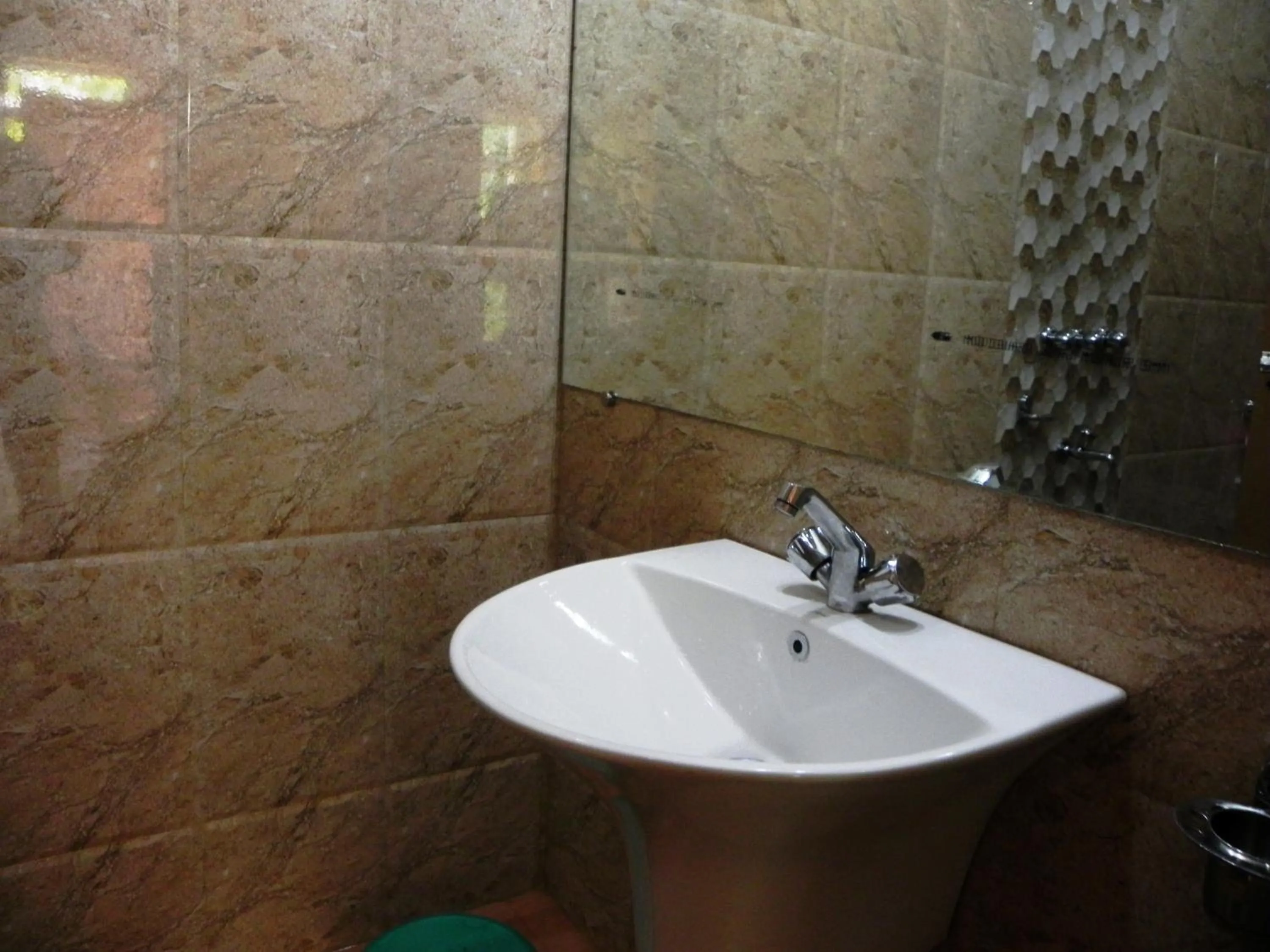 Bathroom in Aranya Jungle Resorts