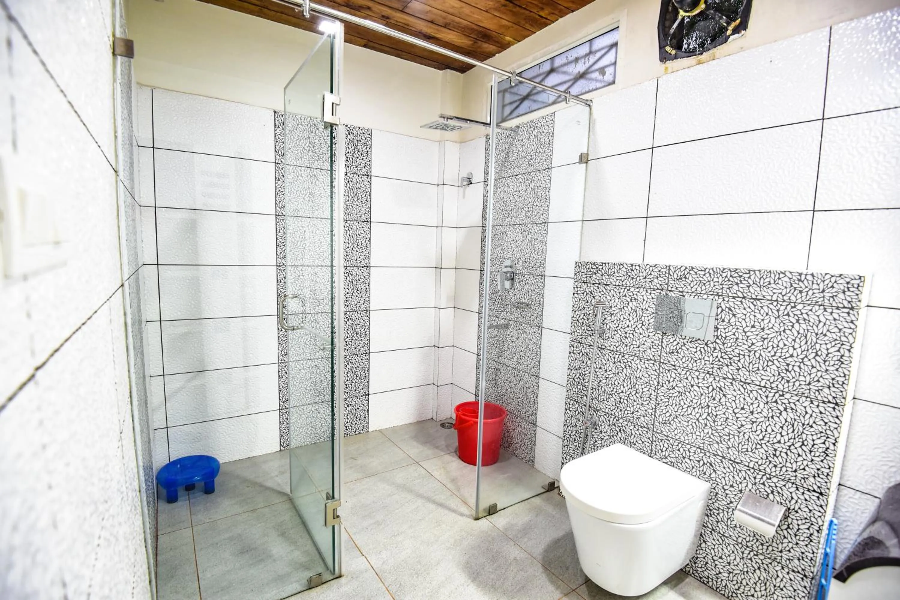 Bathroom in Aranya Jungle Resorts