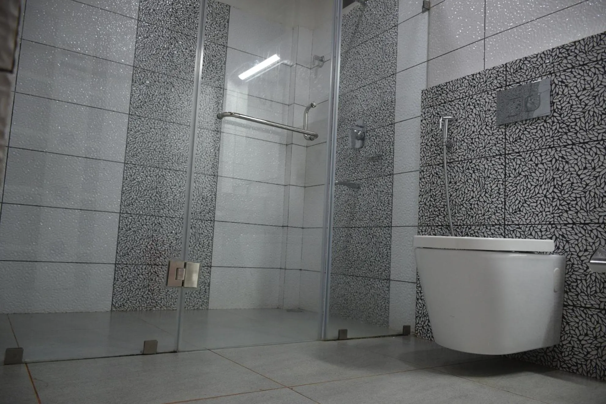 Bathroom in Aranya Jungle Resorts