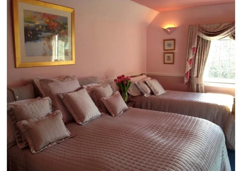 Bedroom, Bed in Carmichael