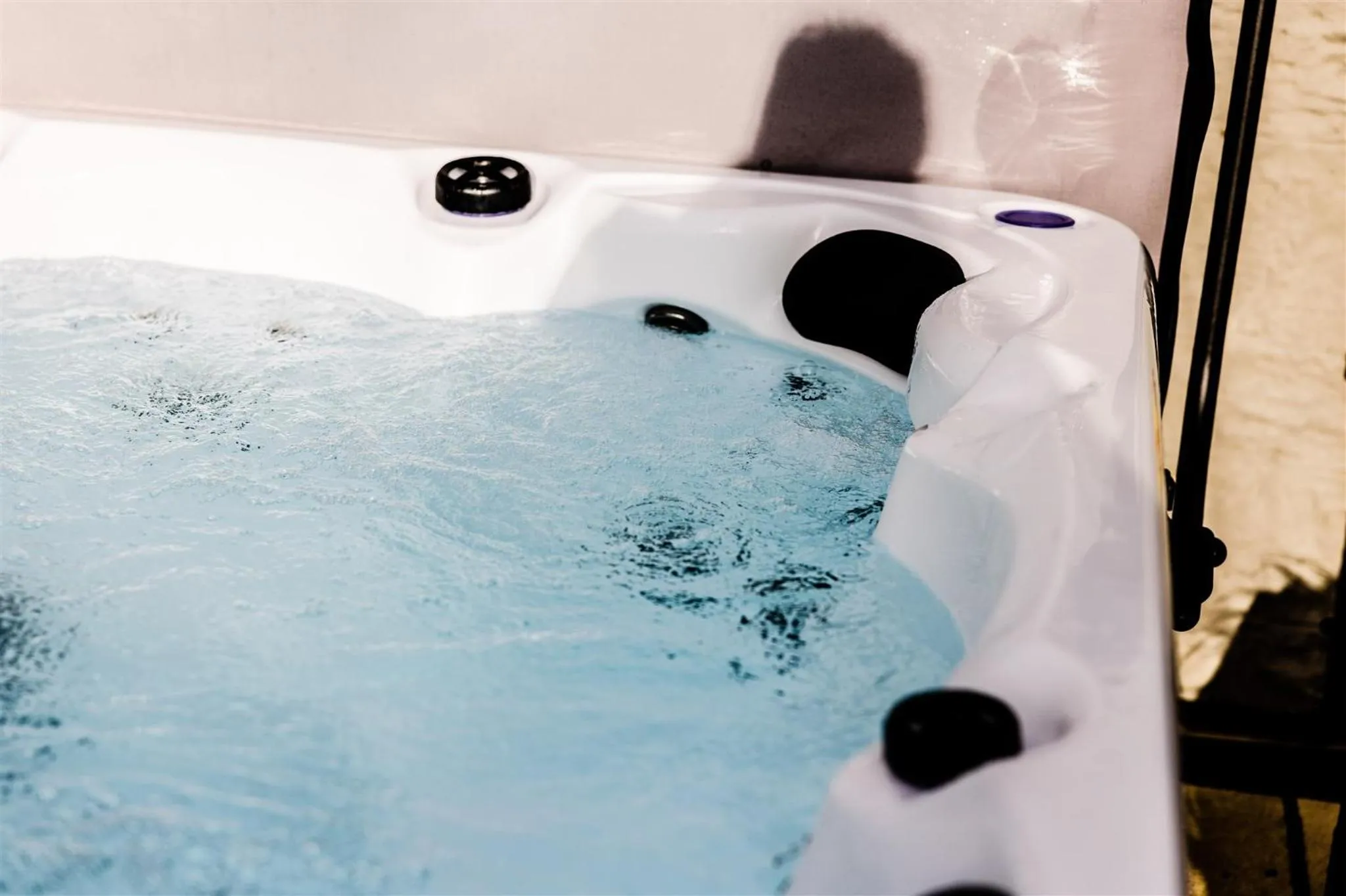 Hot Tub in Marshall Meadows Manor House