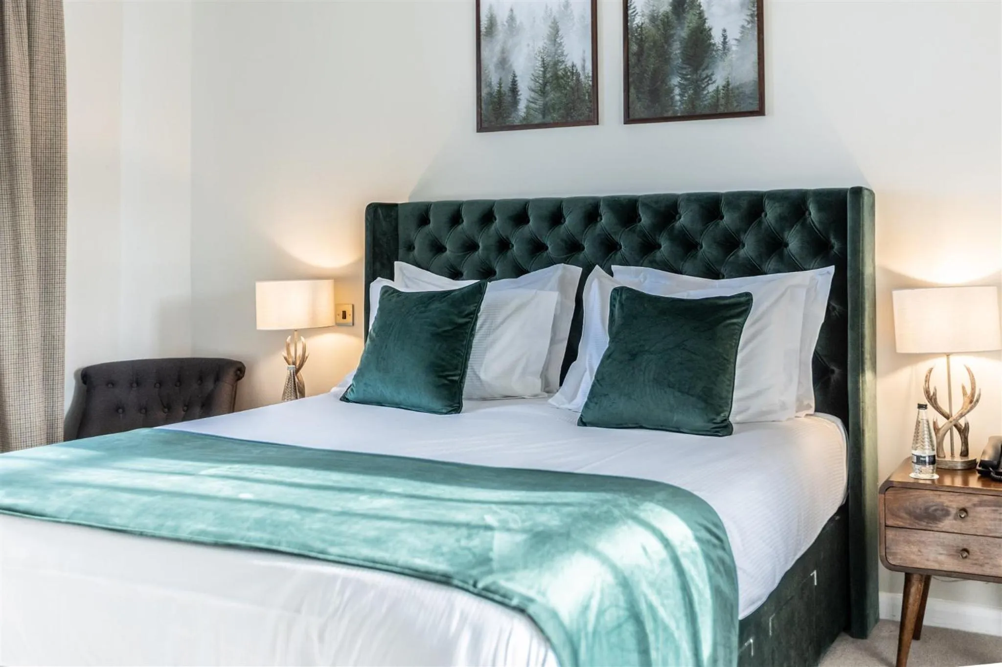 Bed in Marshall Meadows Manor House