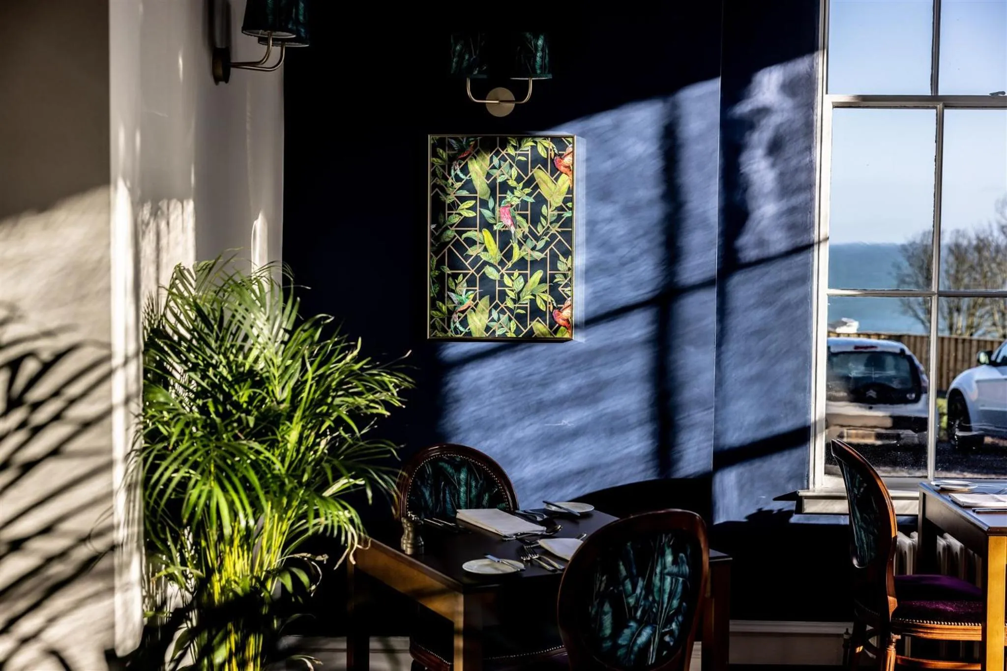 Restaurant/places to eat in Marshall Meadows Manor House