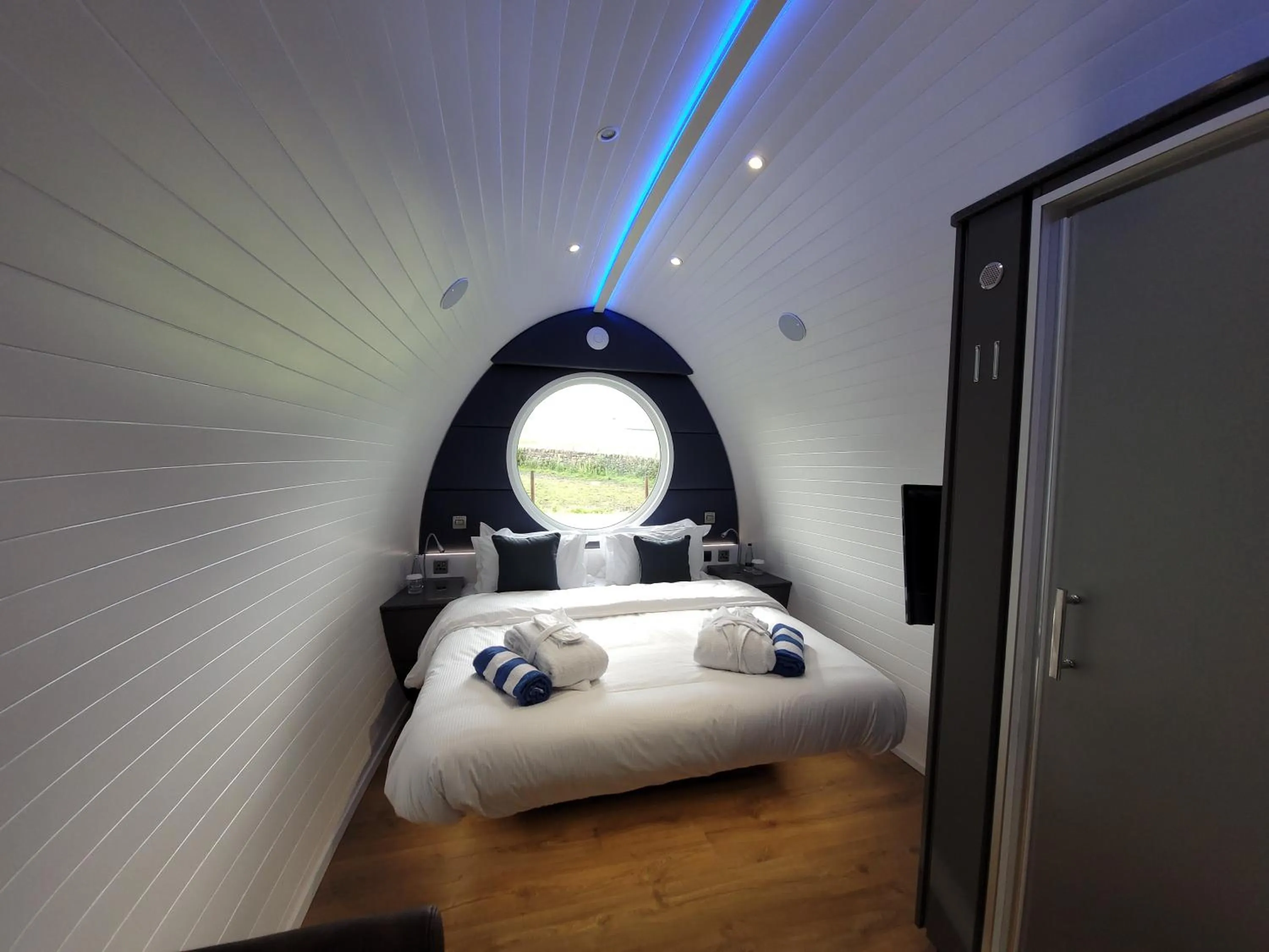 Bed in Marshall Meadows Manor House