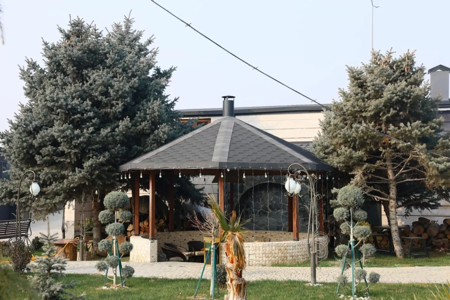 Ketrin Hotel Restaurant