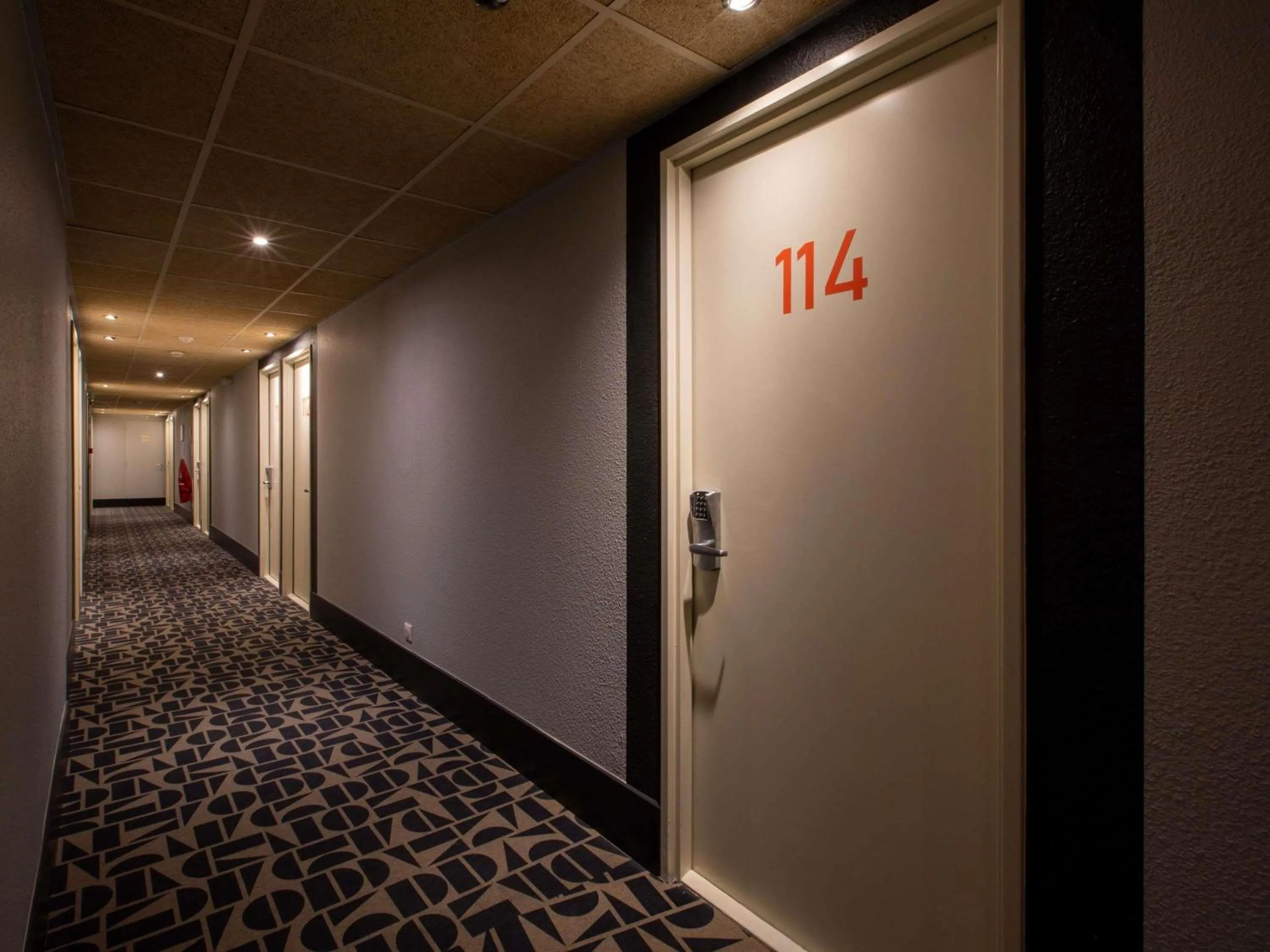 Property building in ibis budget Avignon Centre