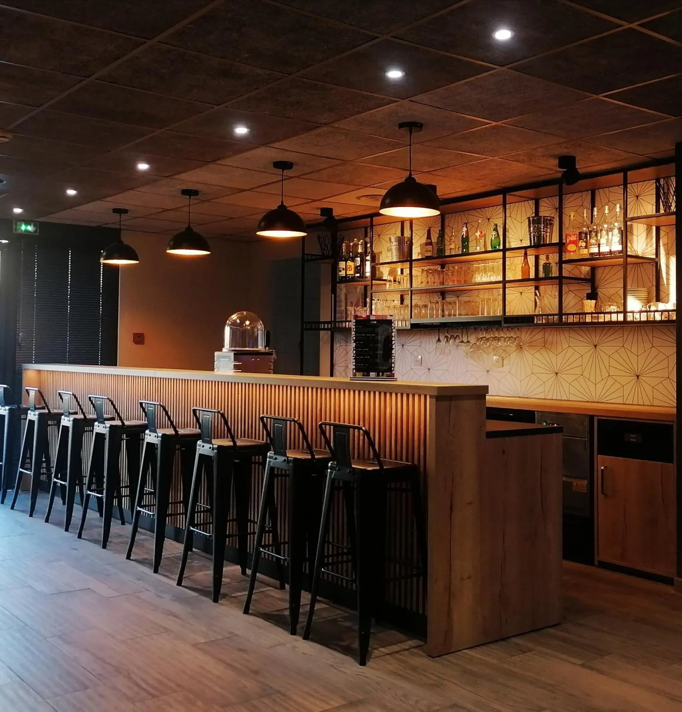 Lounge or bar in ibis budget Avignon Centre Lounge or bar in ibis budget Avignon Centre