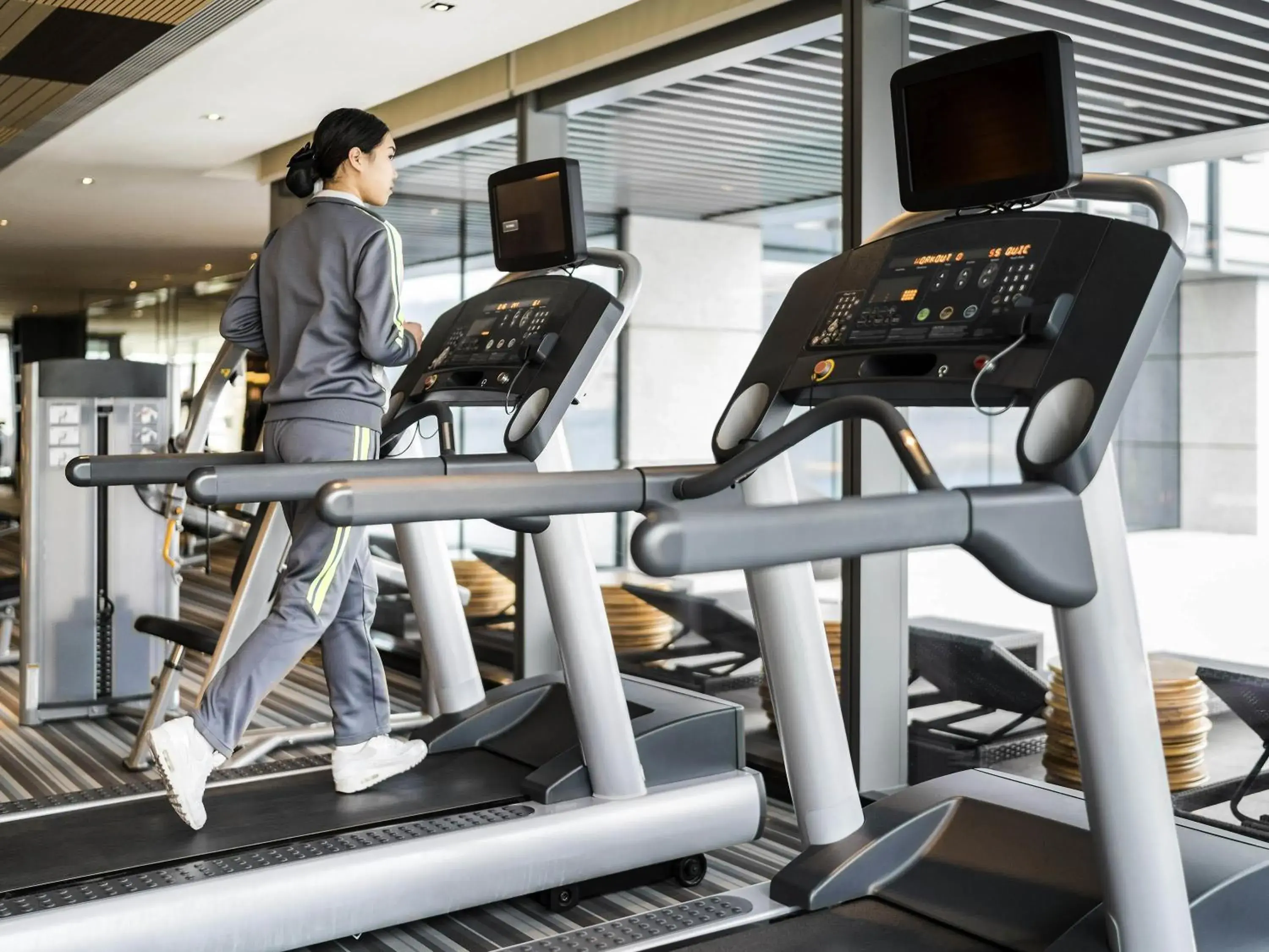 Fitness centre/facilities in Pullman Zhuhai Fitness centre/facilities in Pullman Zhuhai