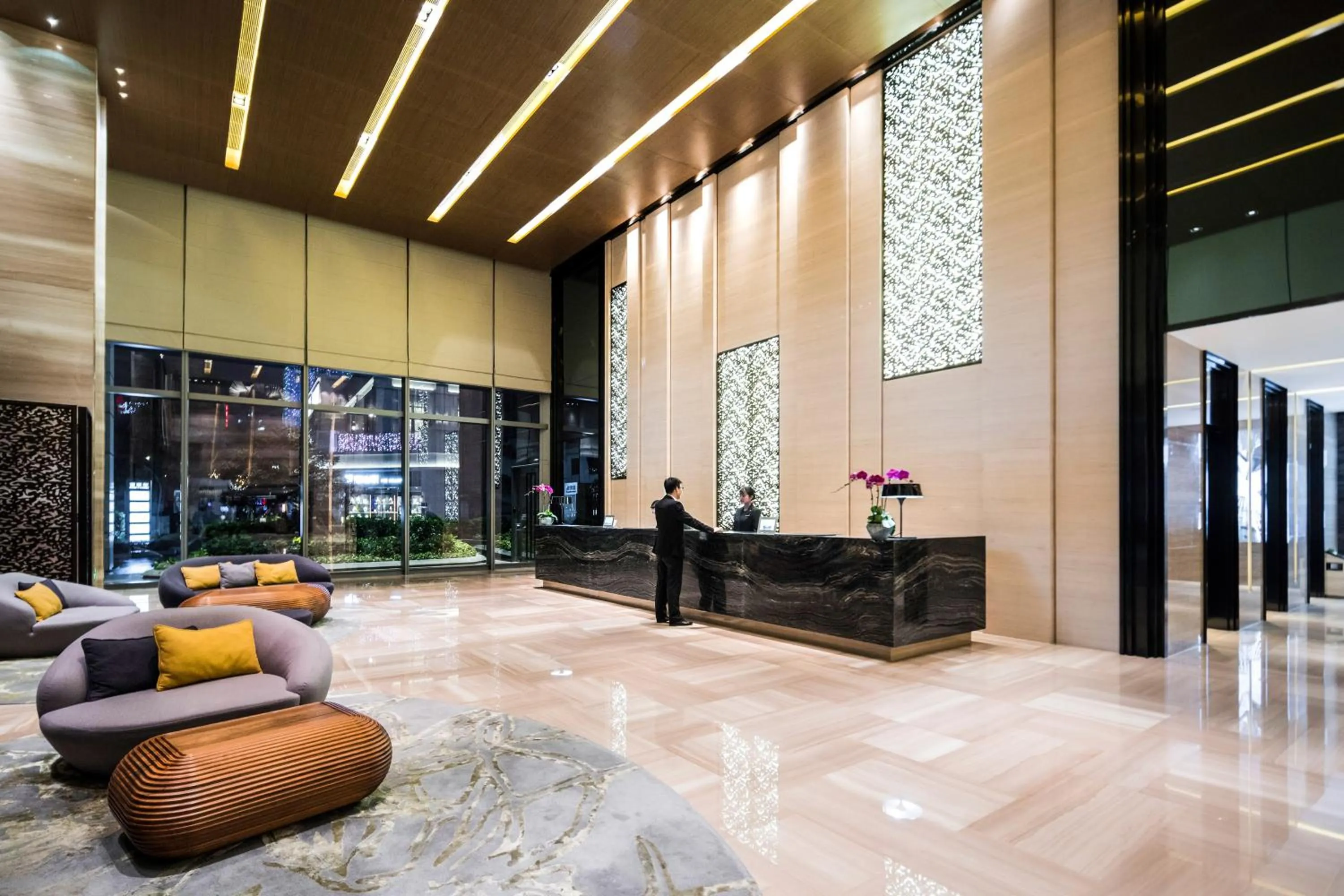 Lobby or reception in Pullman Zhuhai