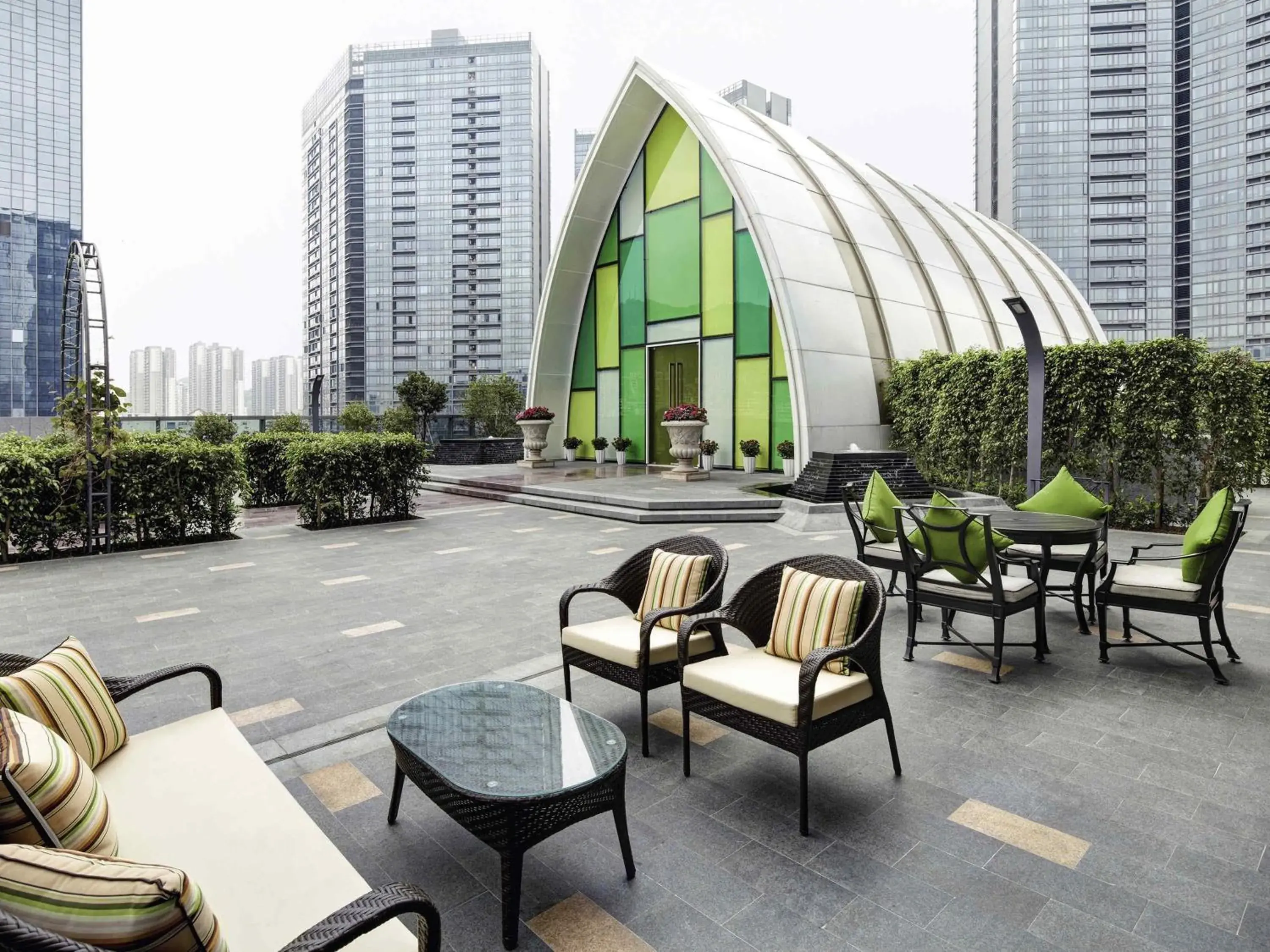 Restaurant/places to eat in Pullman Zhuhai Restaurant/places to eat in Pullman Zhuhai