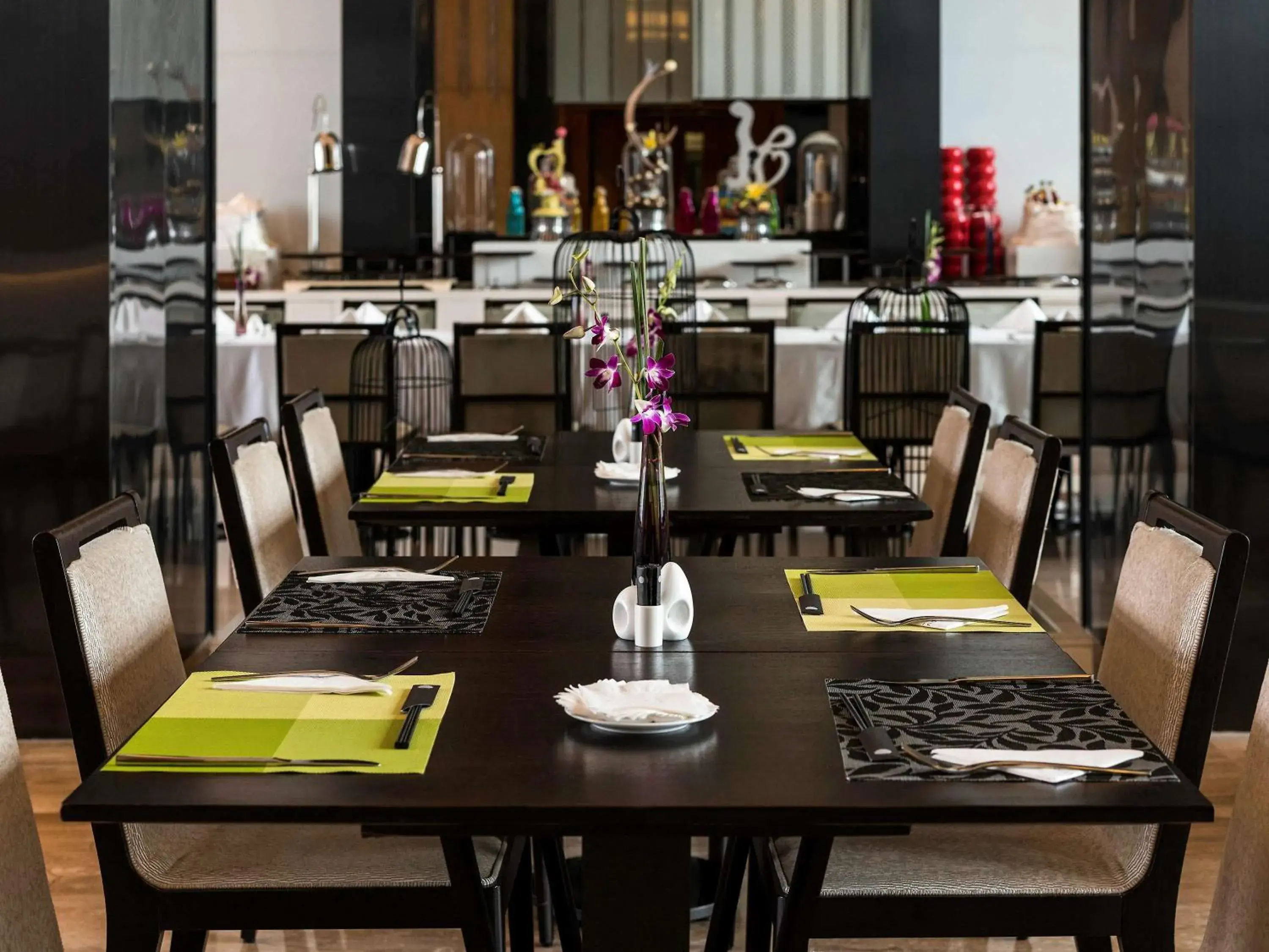 Restaurant/places to eat in Pullman Zhuhai Restaurant/places to eat in Pullman Zhuhai