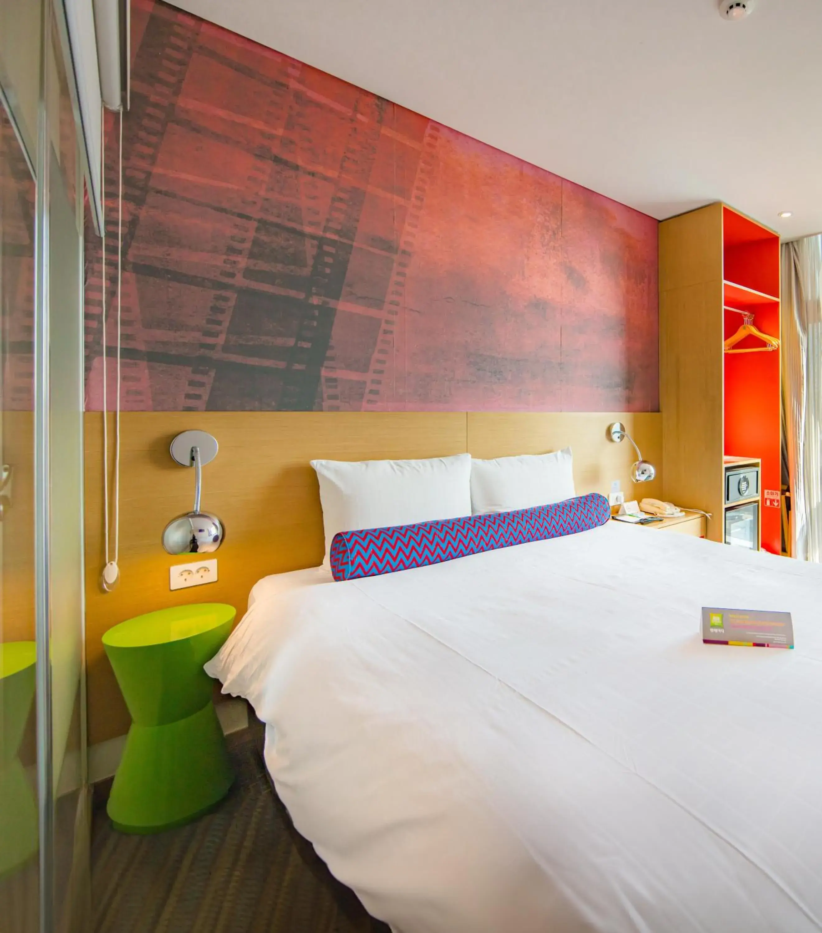 Bedroom, Bed in ibis Styles Ambassador Seoul Myeong-dong Bedroom, Bed in ibis Styles Ambassador Seoul Myeong-dong
