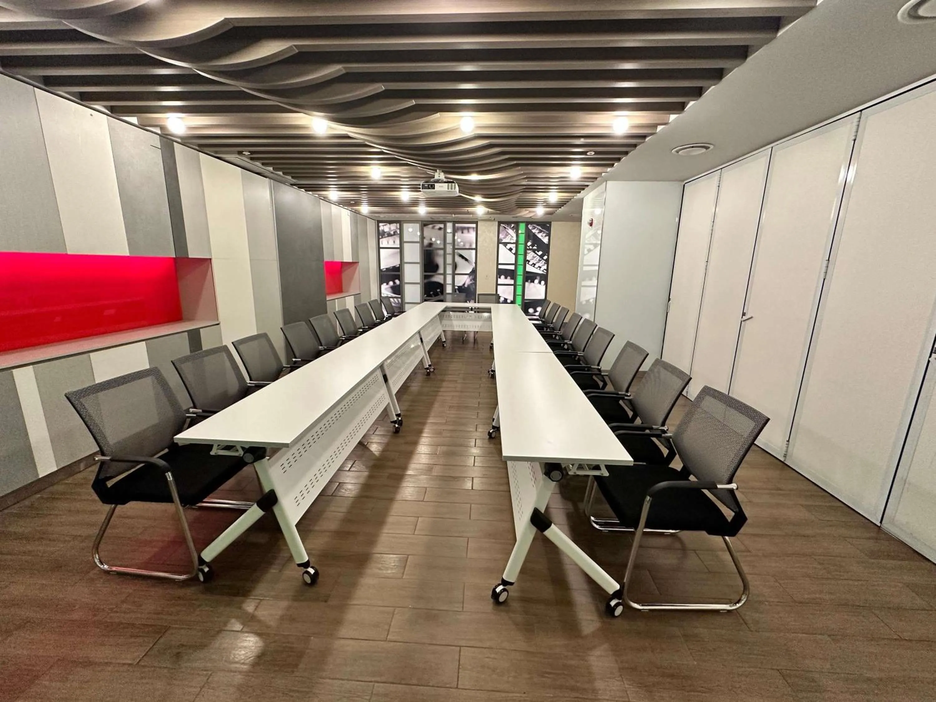 Meeting/conference room in ibis Styles Ambassador Seoul Myeong-dong