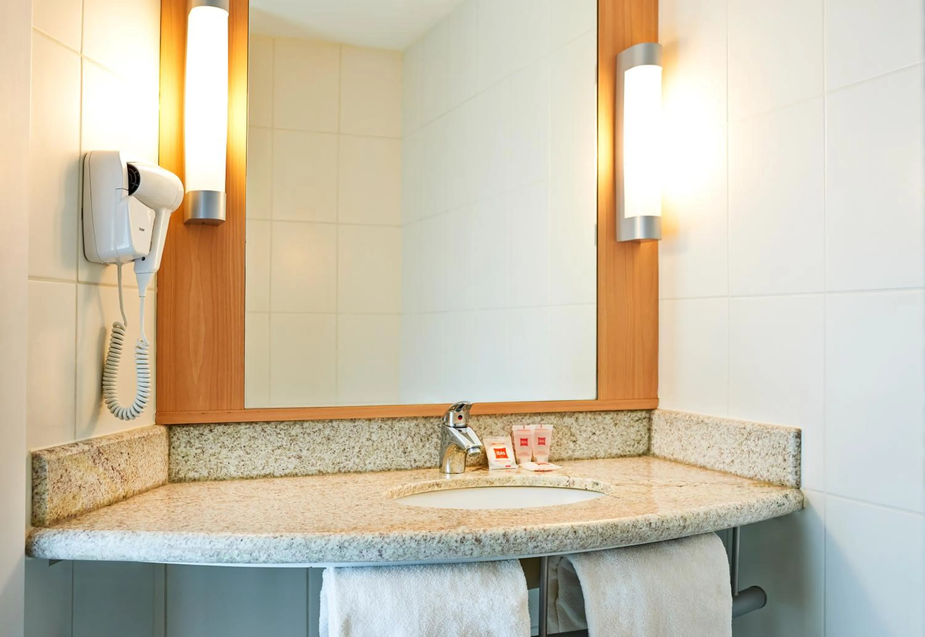 Bathroom in ibis Rio de Janeiro Parque Olimpico