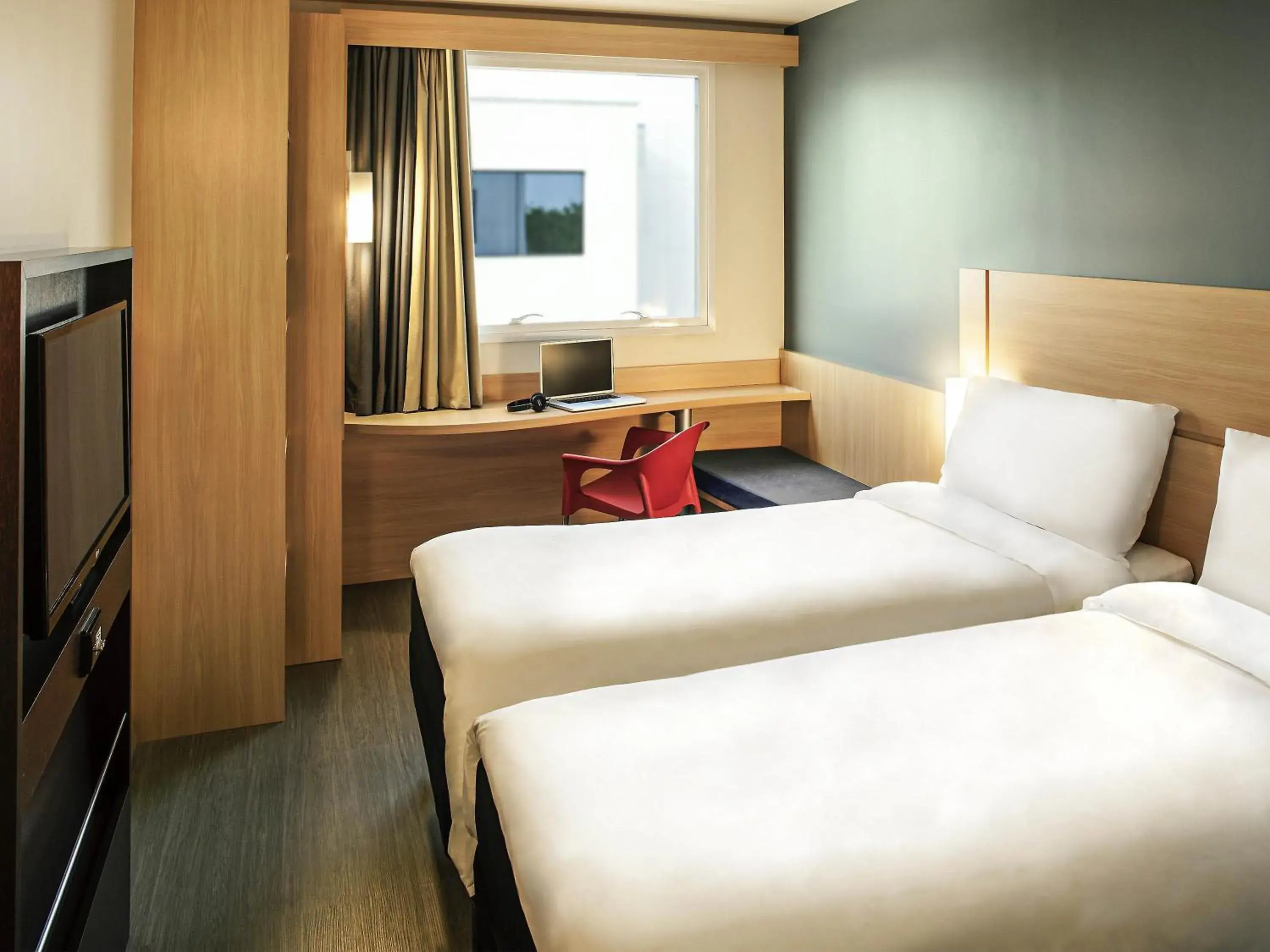 Bedroom, Bed in ibis Rio de Janeiro Parque Olimpico Bedroom, Bed in ibis Rio de Janeiro Parque Olimpico