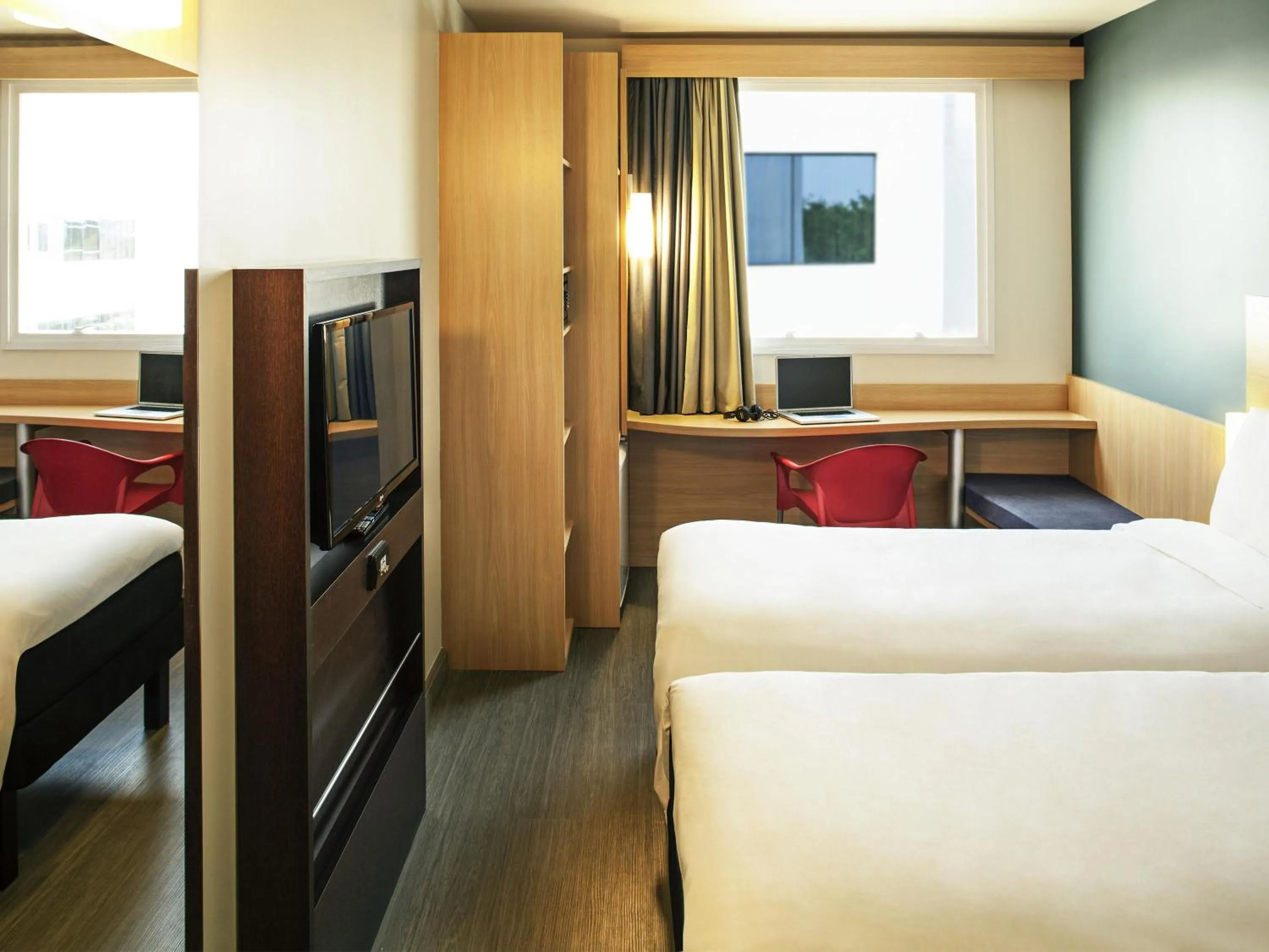 Bedroom, Bed in ibis Rio de Janeiro Parque Olimpico