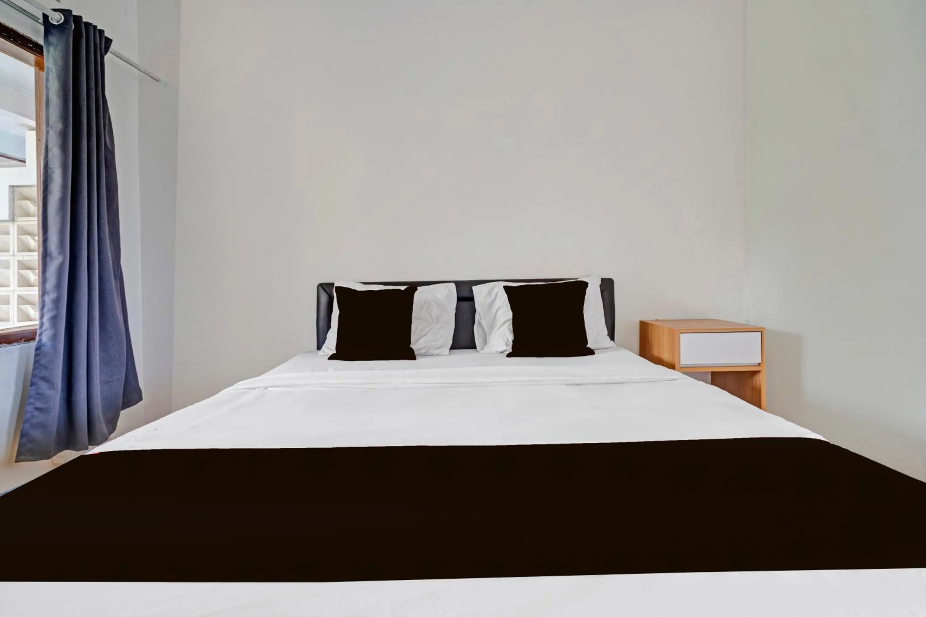 Bedroom, Bed in Collection O Subang near Ciater Subang formerly Orchid Villa Ciater