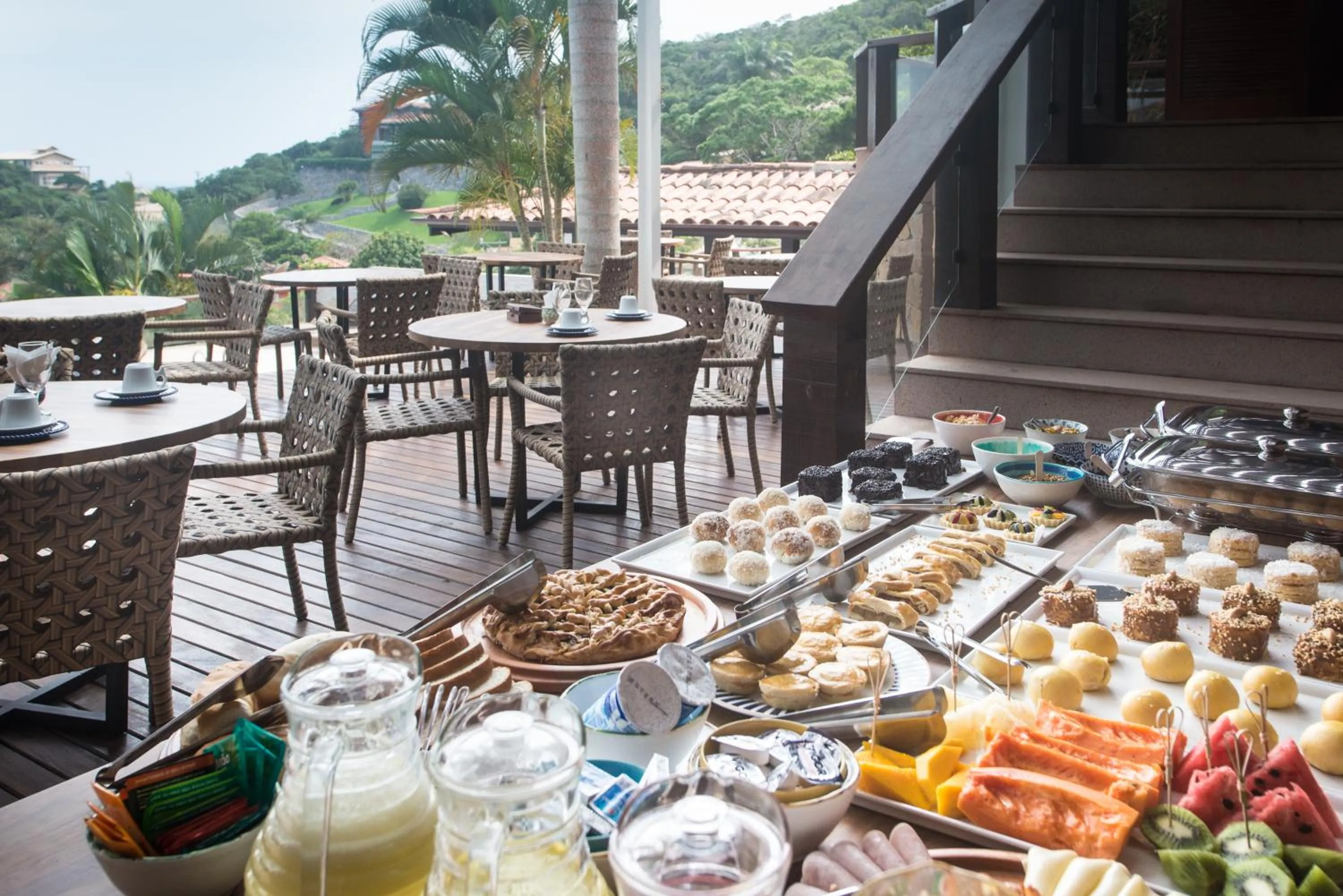 Buffet breakfast in Ilha Branca Exclusive Hotel