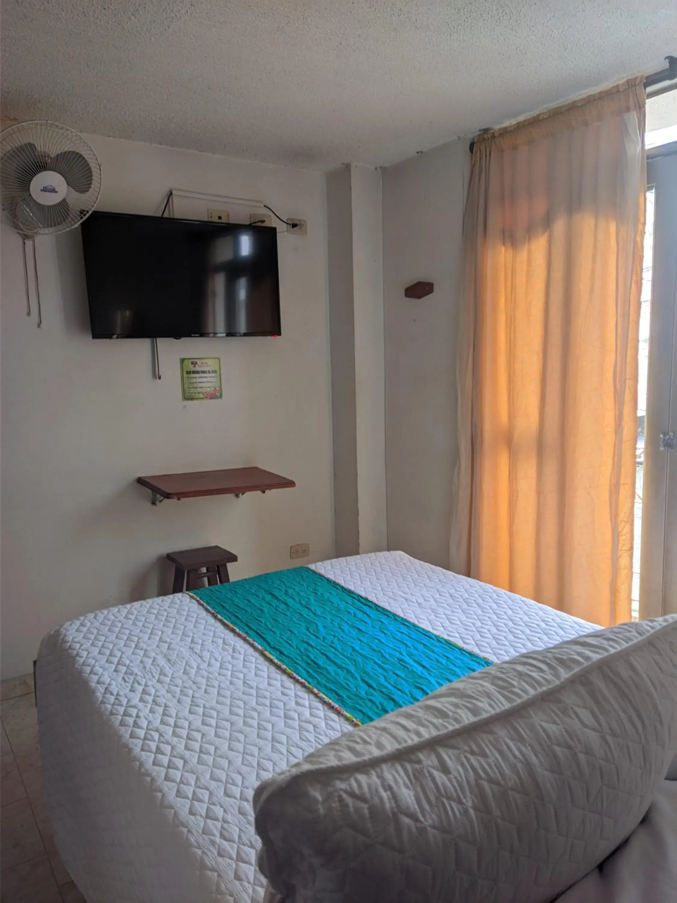 Standard Single Room - single occupancy in Hotel Armont Calarca Standard Single Room - single occupancy in Hotel Armont Calarca