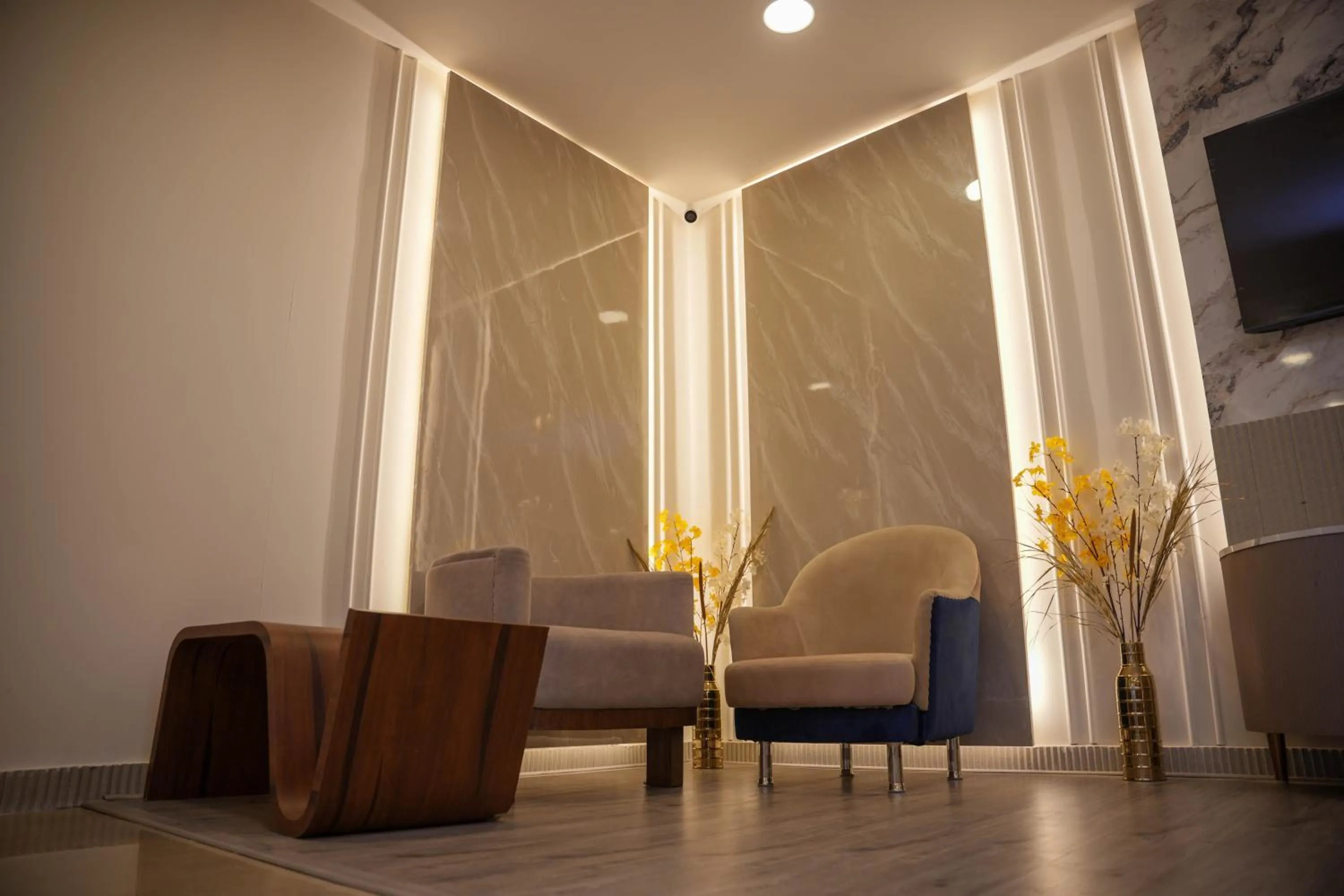 Lobby or reception in The Ontime Hotel, Bangalore