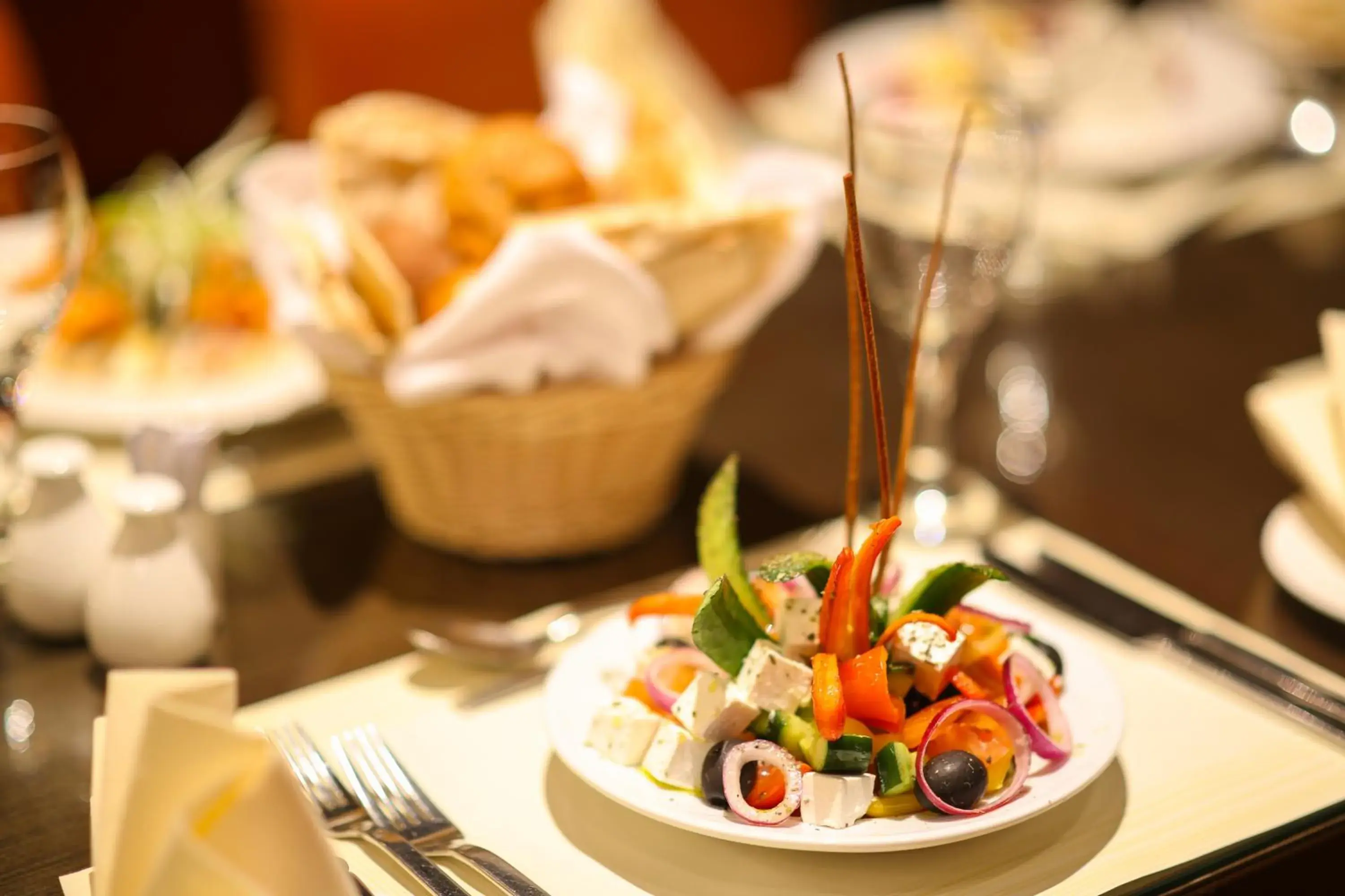 Restaurant/places to eat in Tulip Inn - Taskeen Served Apartment Restaurant/places to eat in Tulip Inn - Taskeen Served Apartment