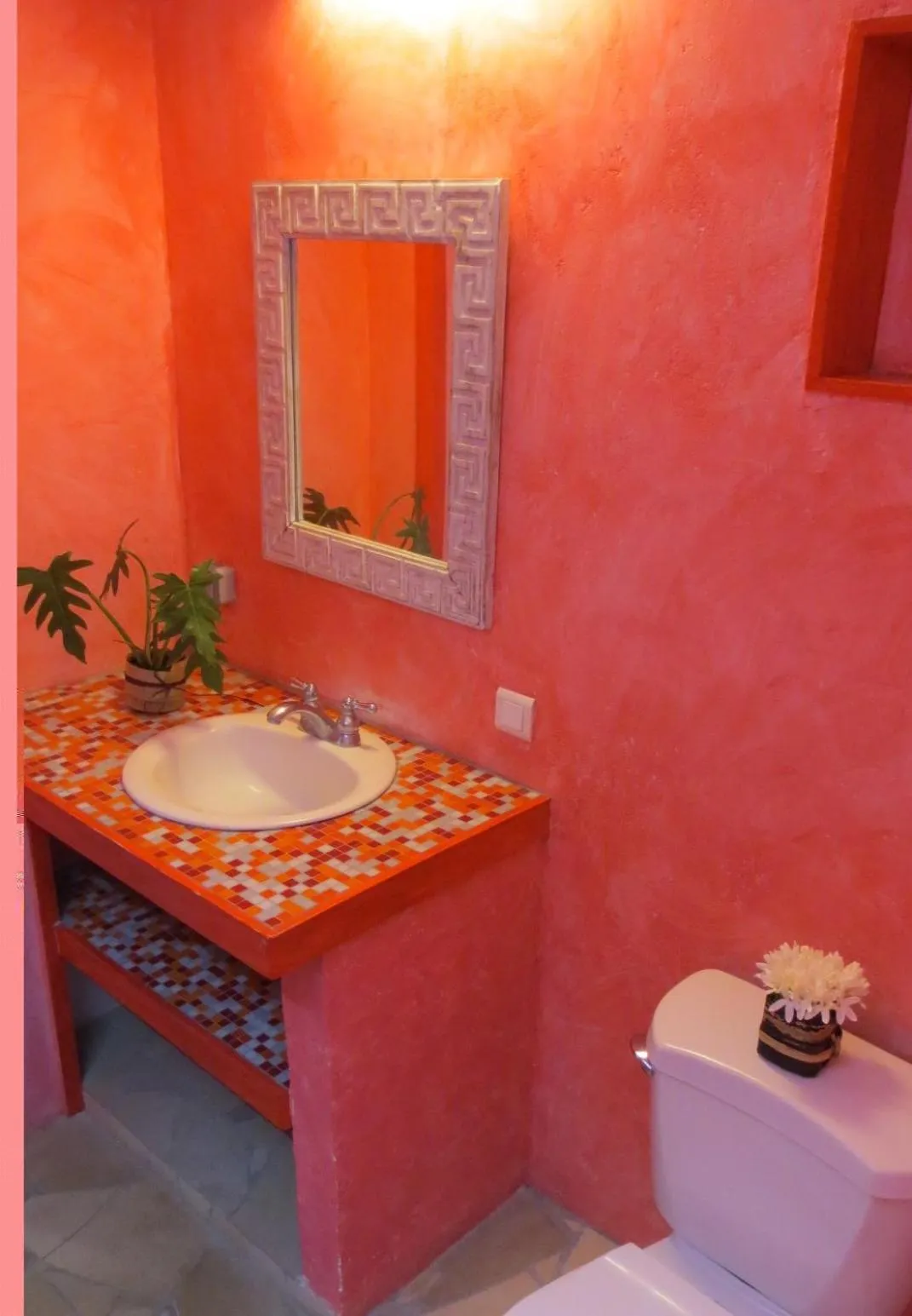 Bathroom in Sunset Hill Lodge