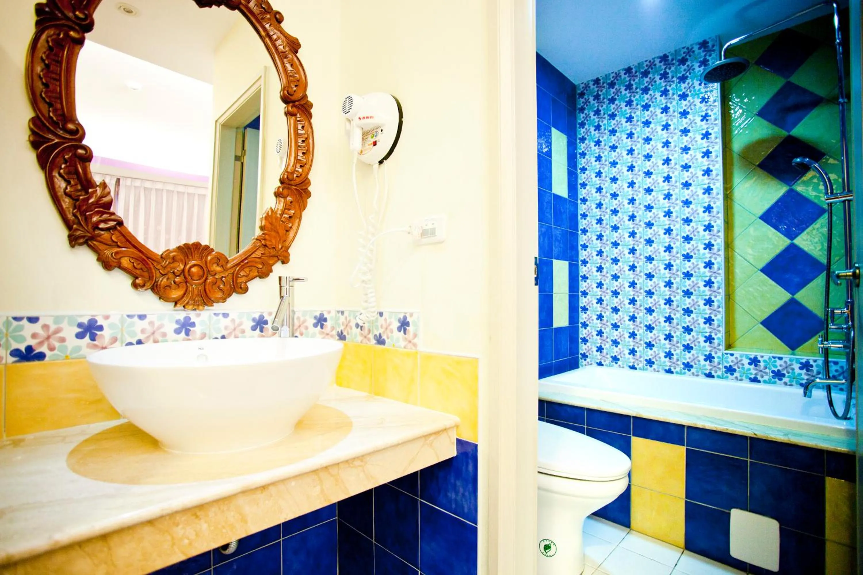 Bathroom in Millennium Inn