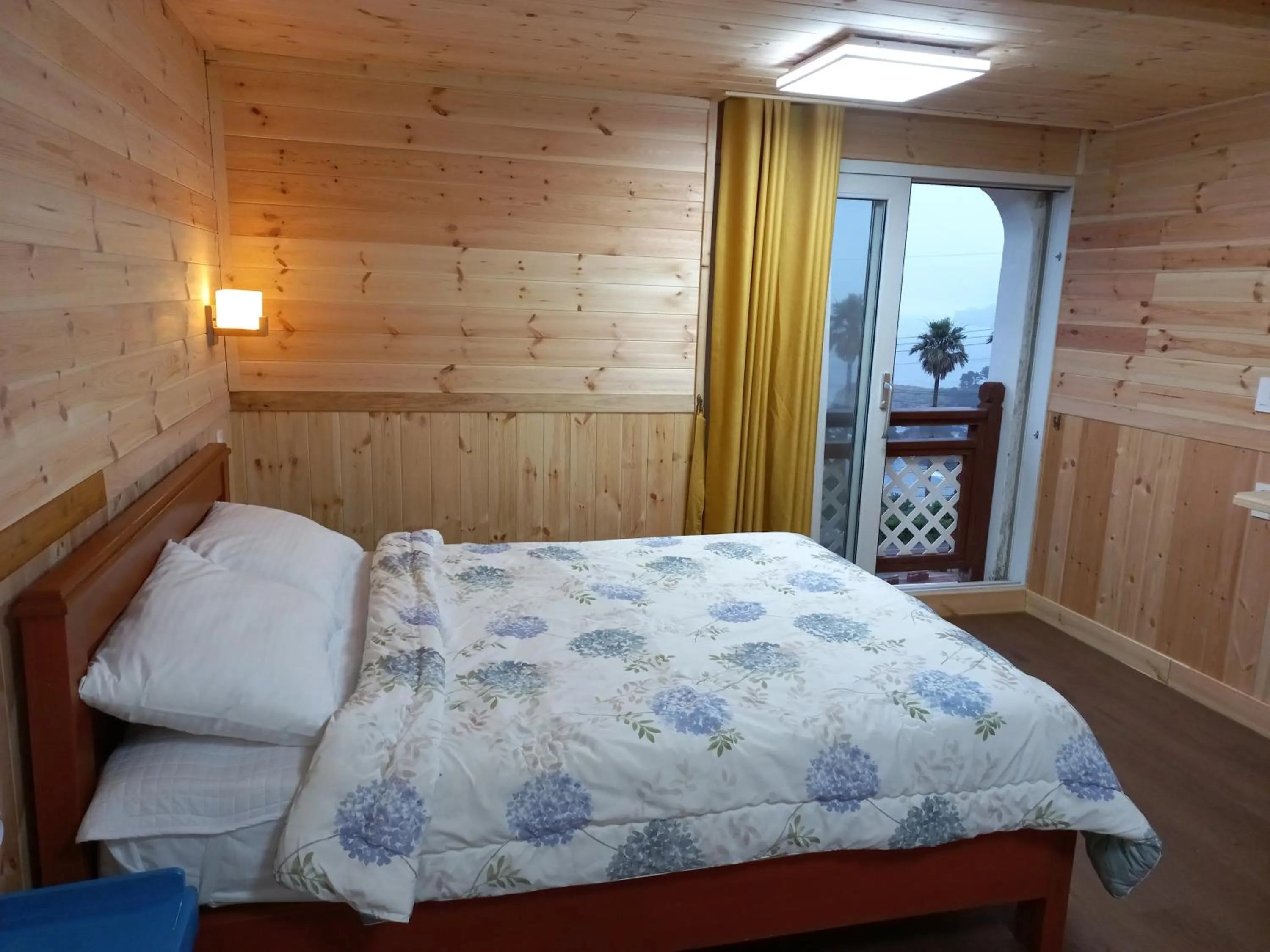 Sea view, Bed in Good Day Pension