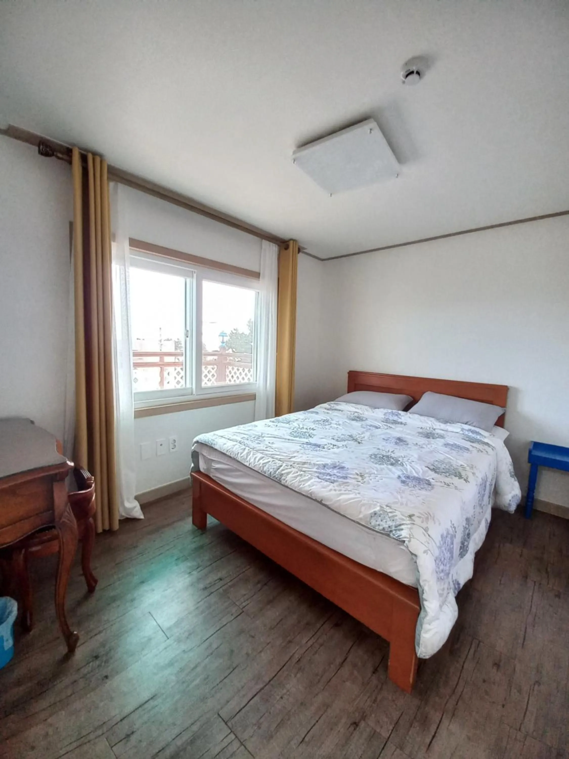 Sea view, Bed in Good Day Pension