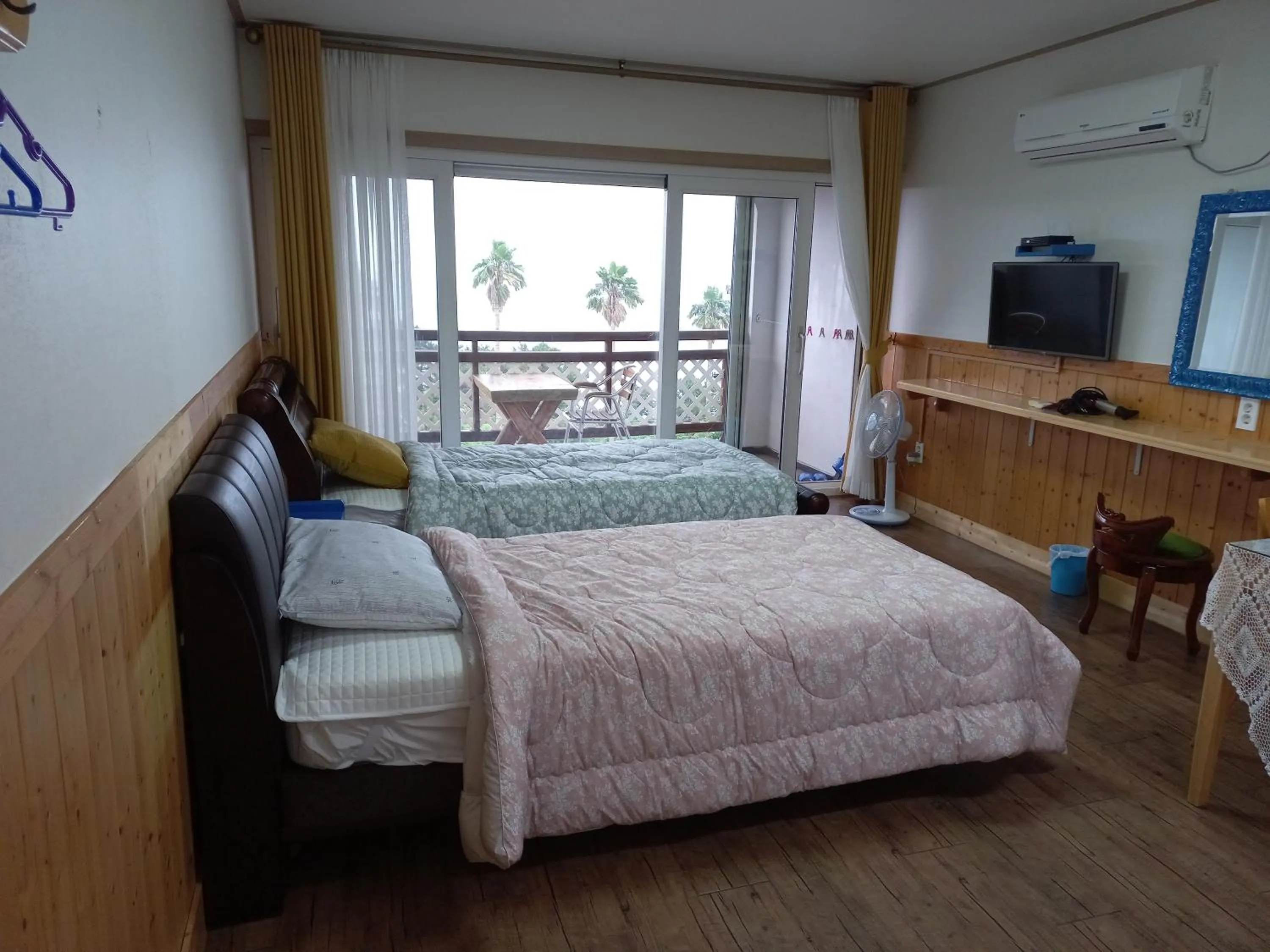 Sea view, Bed in Good Day Pension
