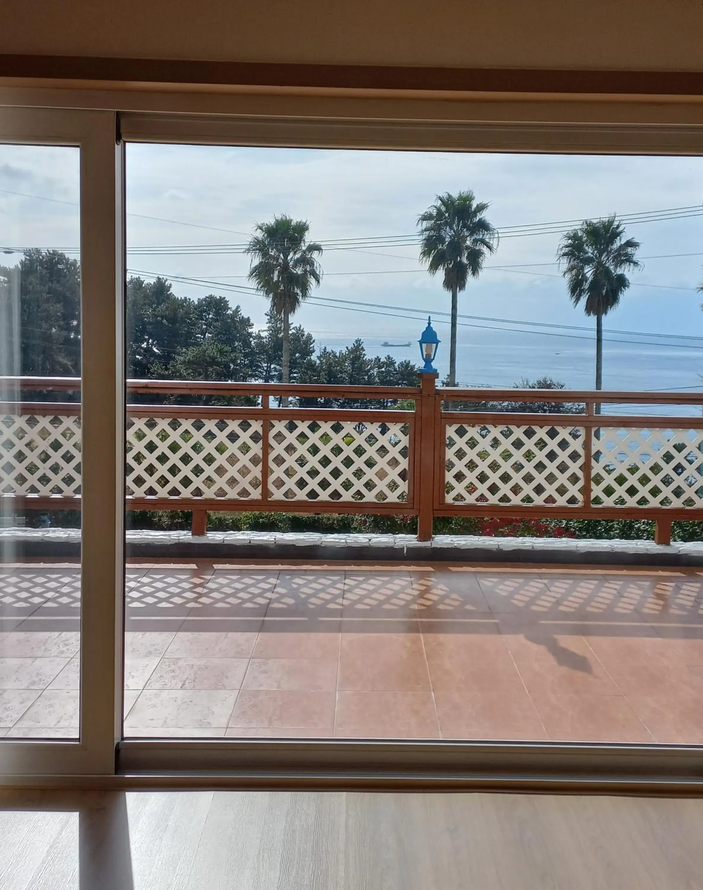 Two-Bedroom Apartment in Good Day Pension Two-Bedroom Apartment in Good Day Pension